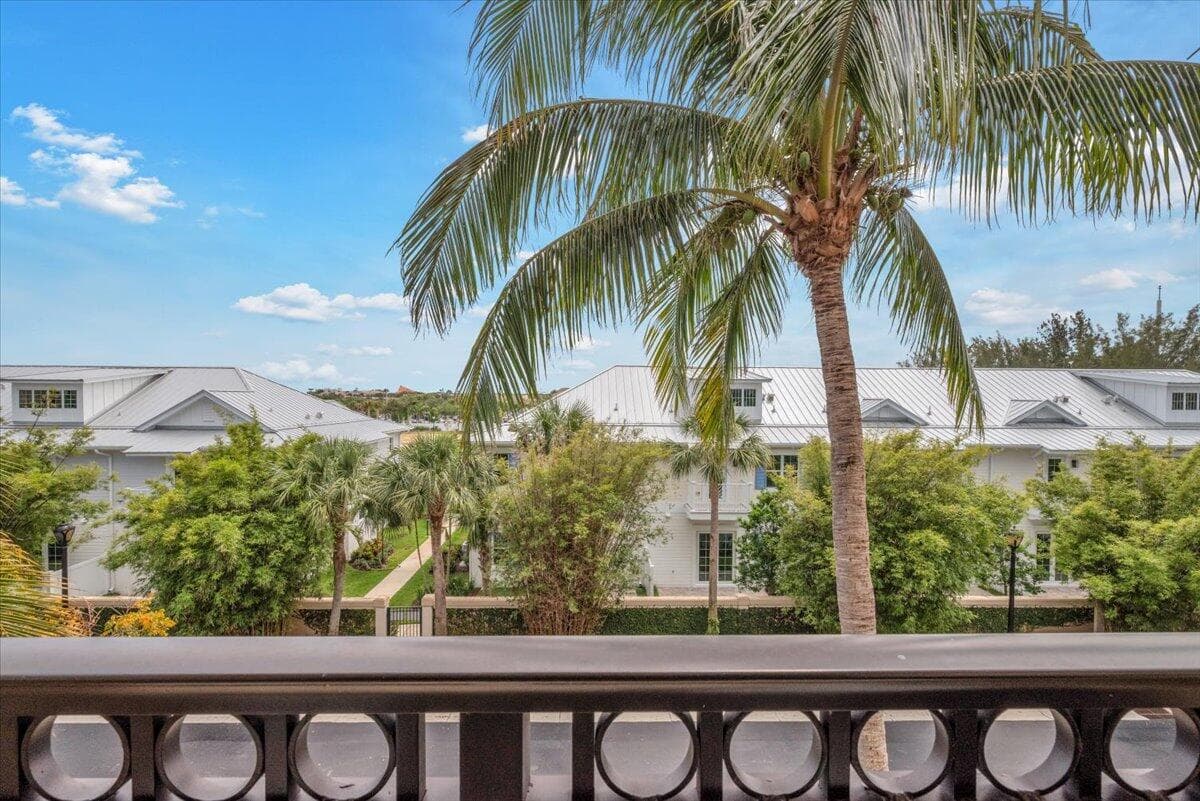 502 Del Sol Circle, Tequesta, FL 33469 43