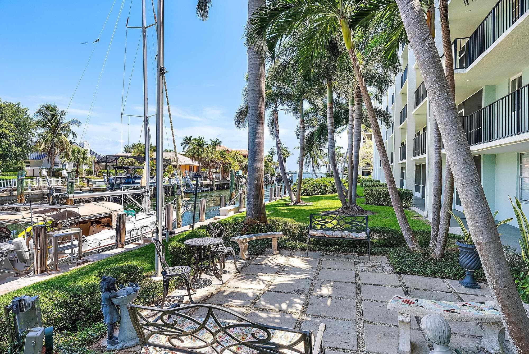109 Paradise Harbour Boulevard 307, North Palm Beach, FL 33408 18
