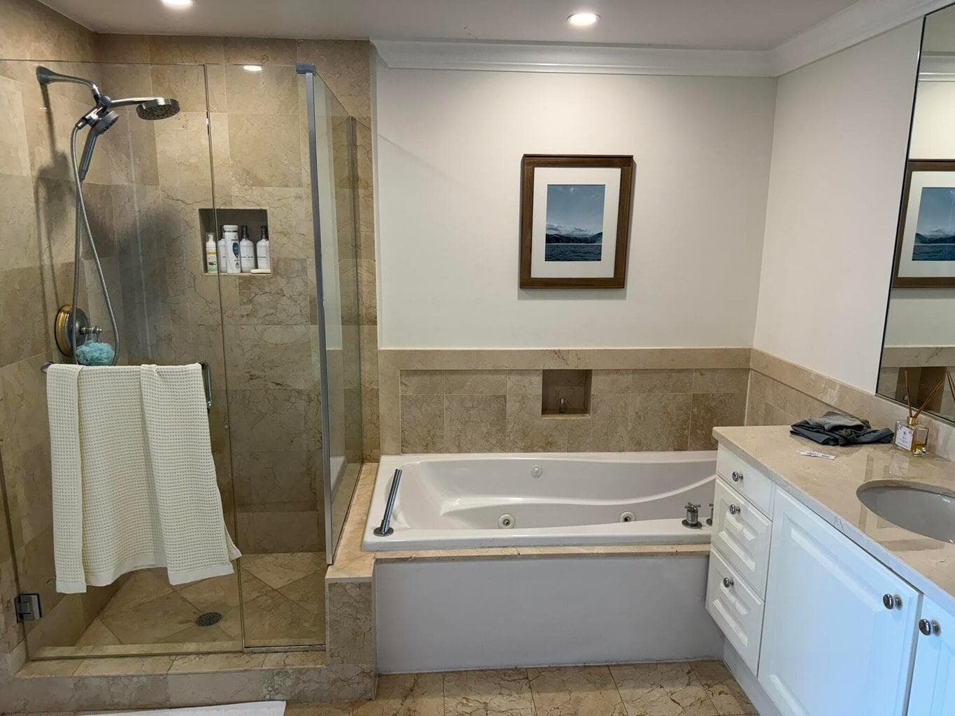 3400 SW 27th Avenue 303, Miami, FL 33133 10