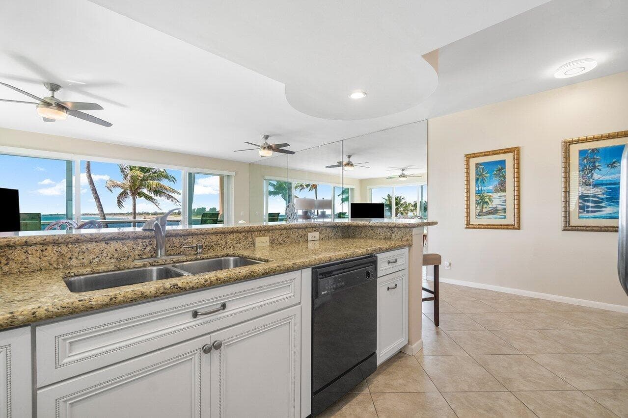 120 Inlet Way 204, Palm Beach Shores, FL 33404 15