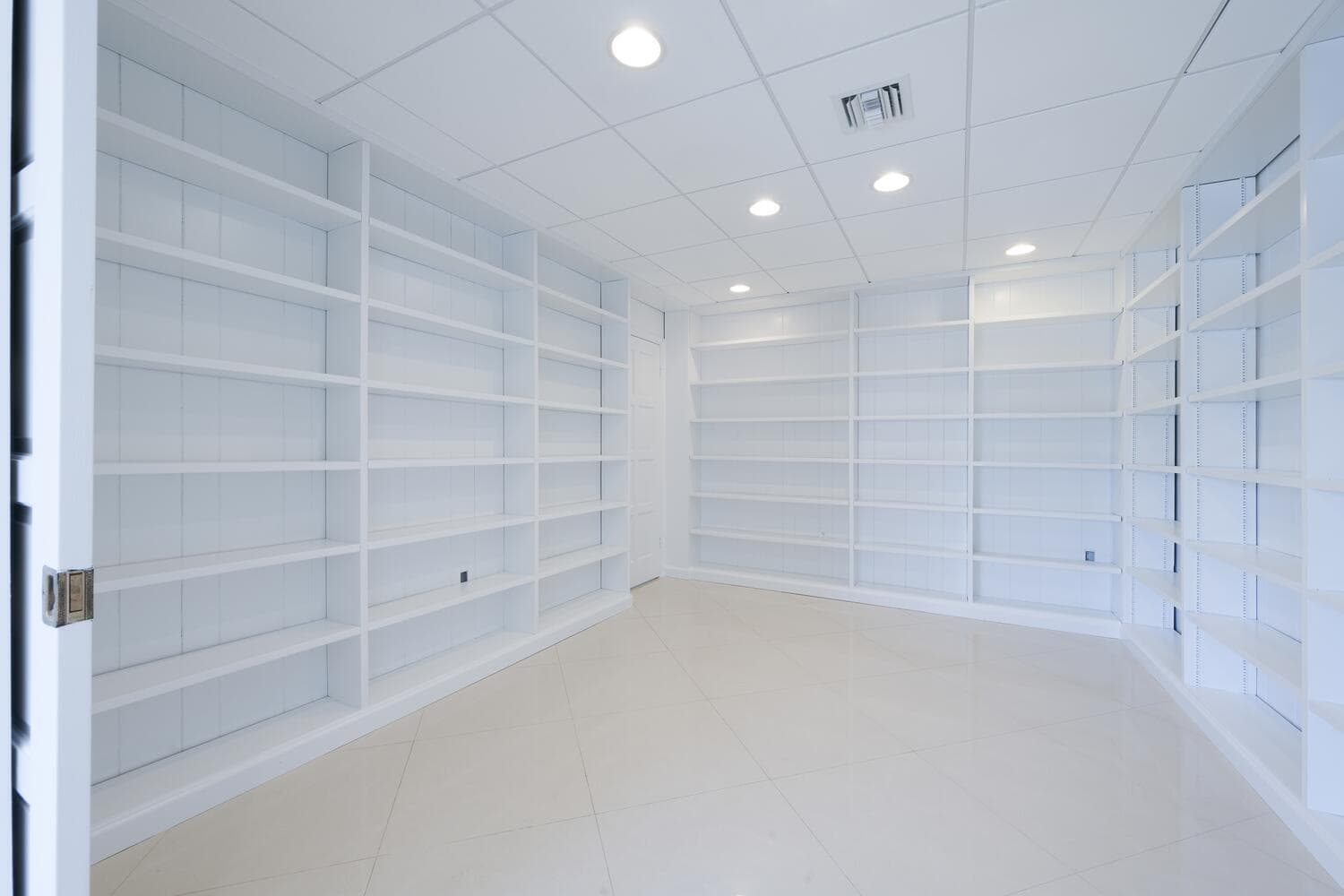 721 Us Highway 1 116-117, North Palm Beach, FL 33408 8