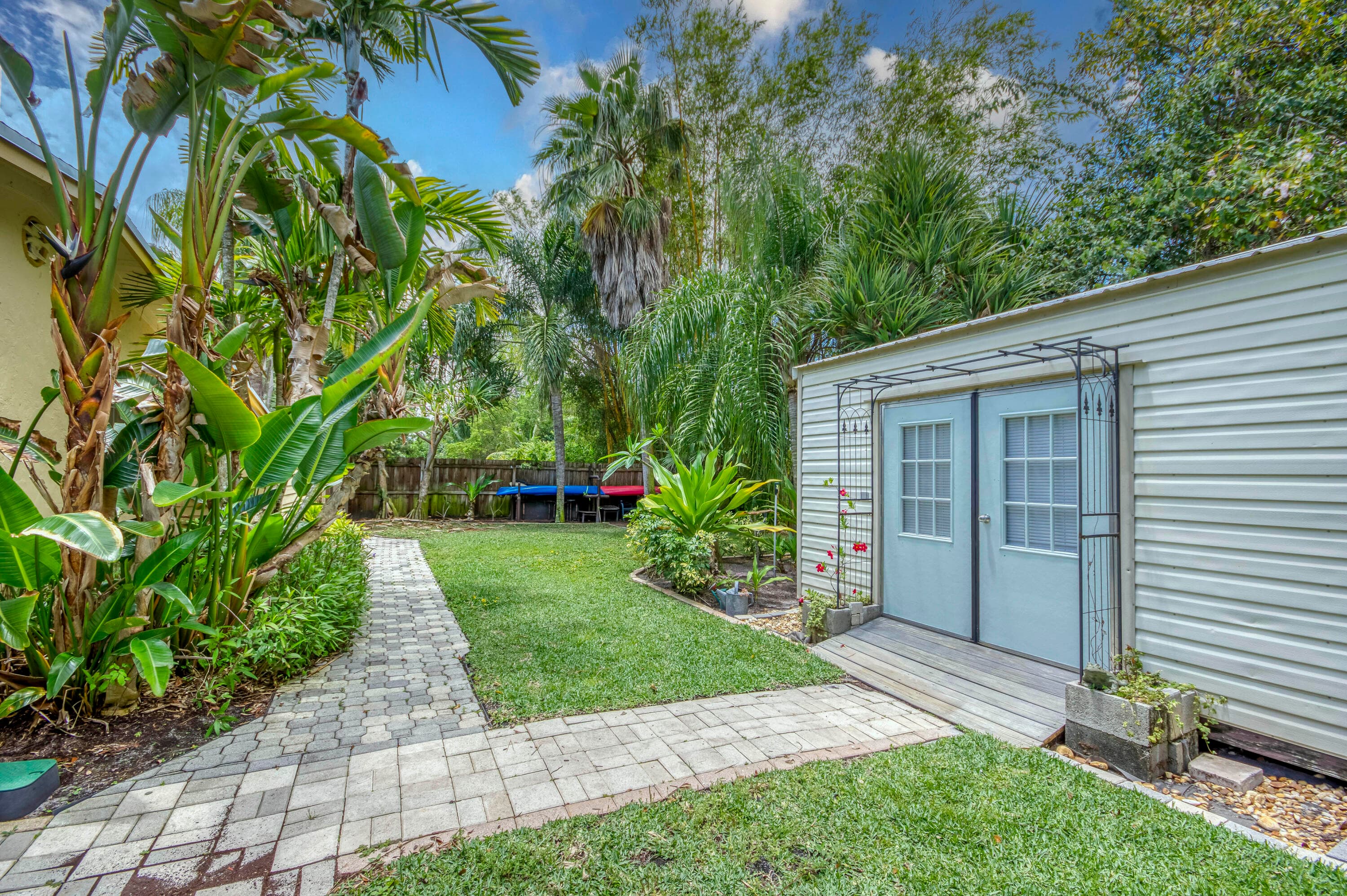 404 S Caloosahatchee Avenue, Jupiter, FL 33458 24