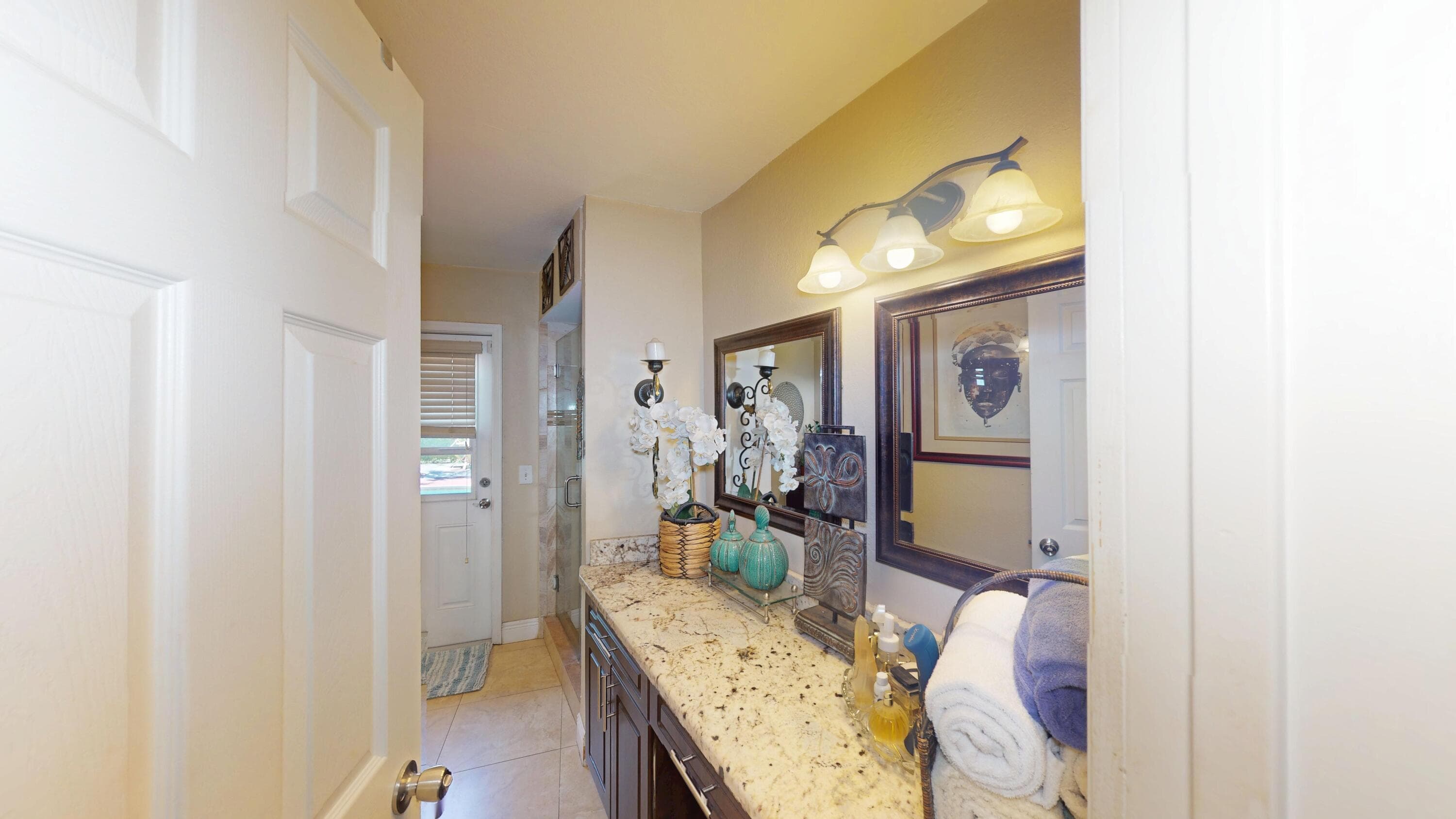 1630 40th Street, West Palm Beach, FL 33407 23