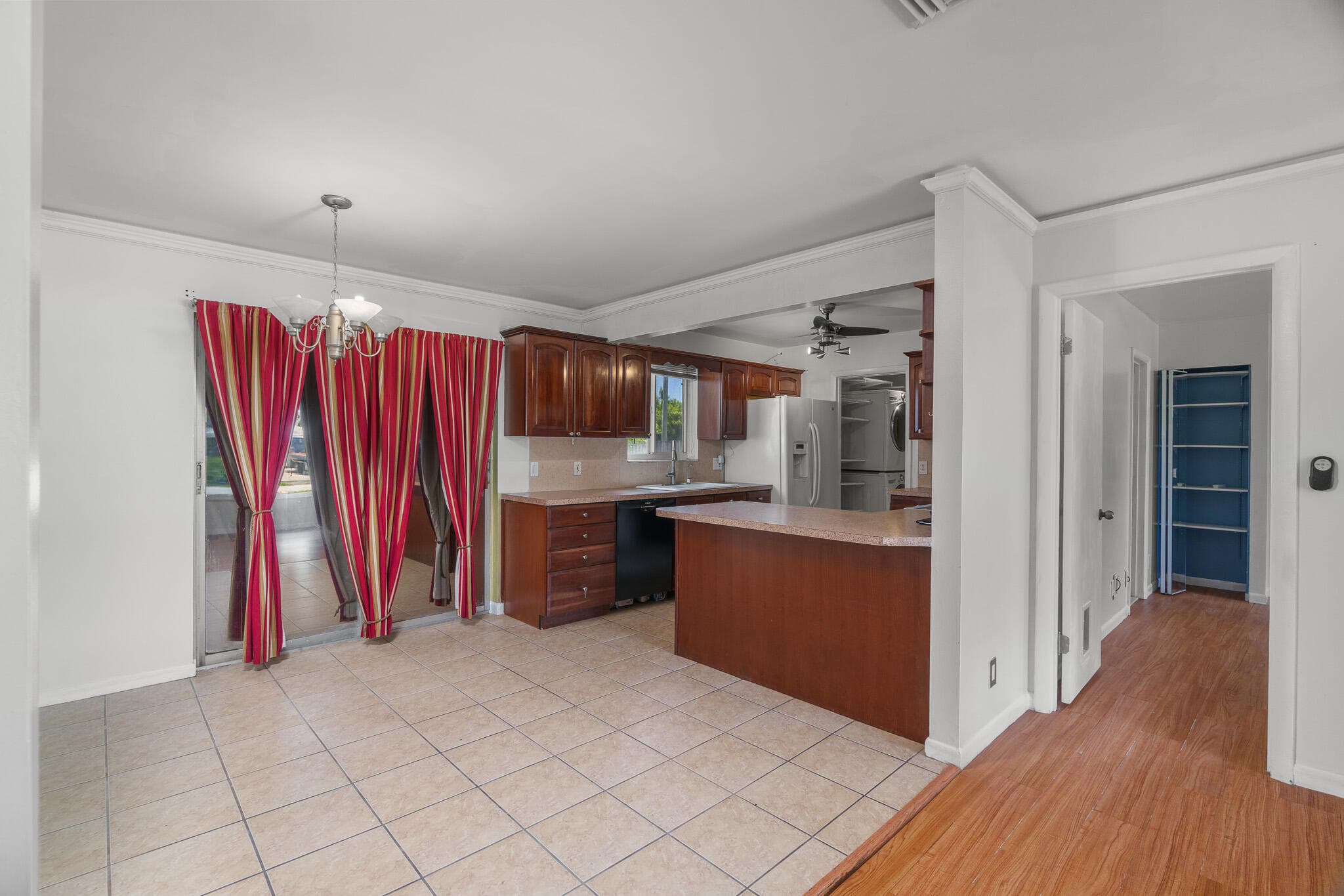 3180 Carol Avenue, Palm Springs, FL 33461 47