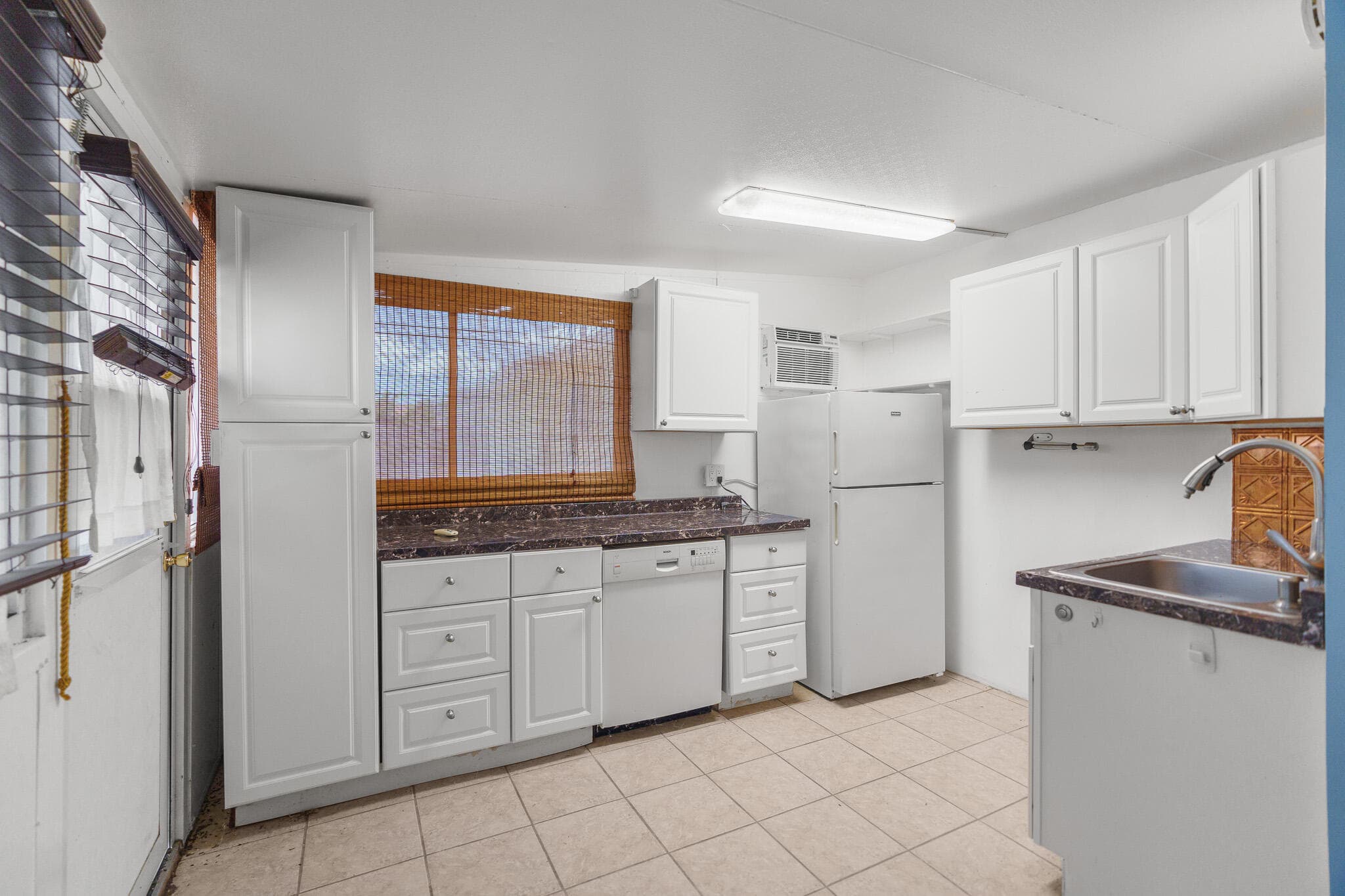 3180 Carol Avenue, Palm Springs, FL 33461 67