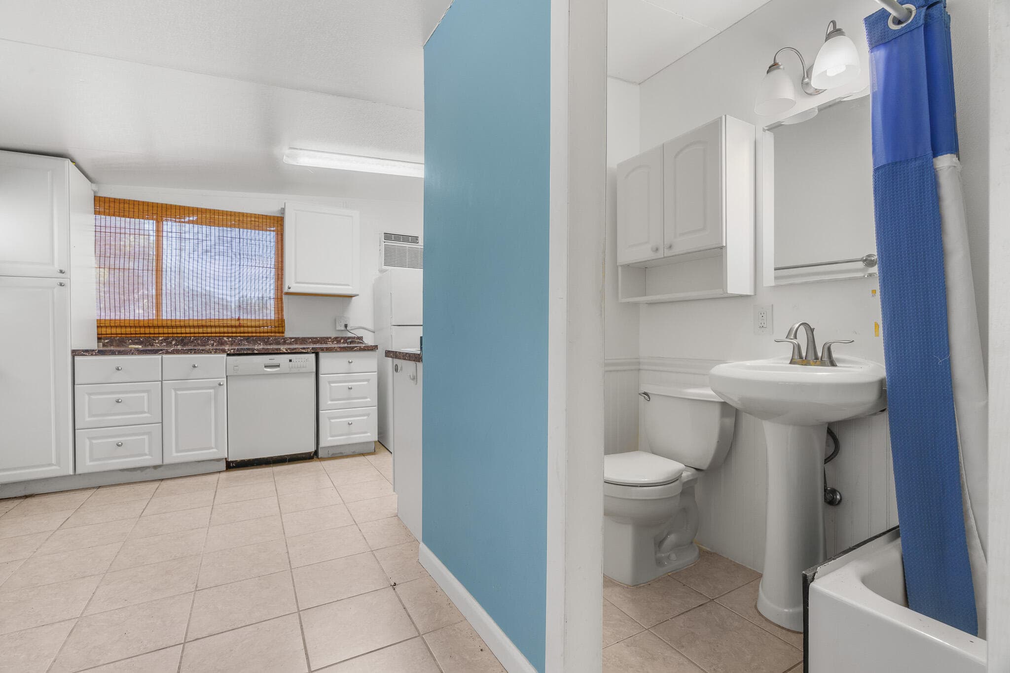 3180 Carol Avenue, Palm Springs, FL 33461 73
