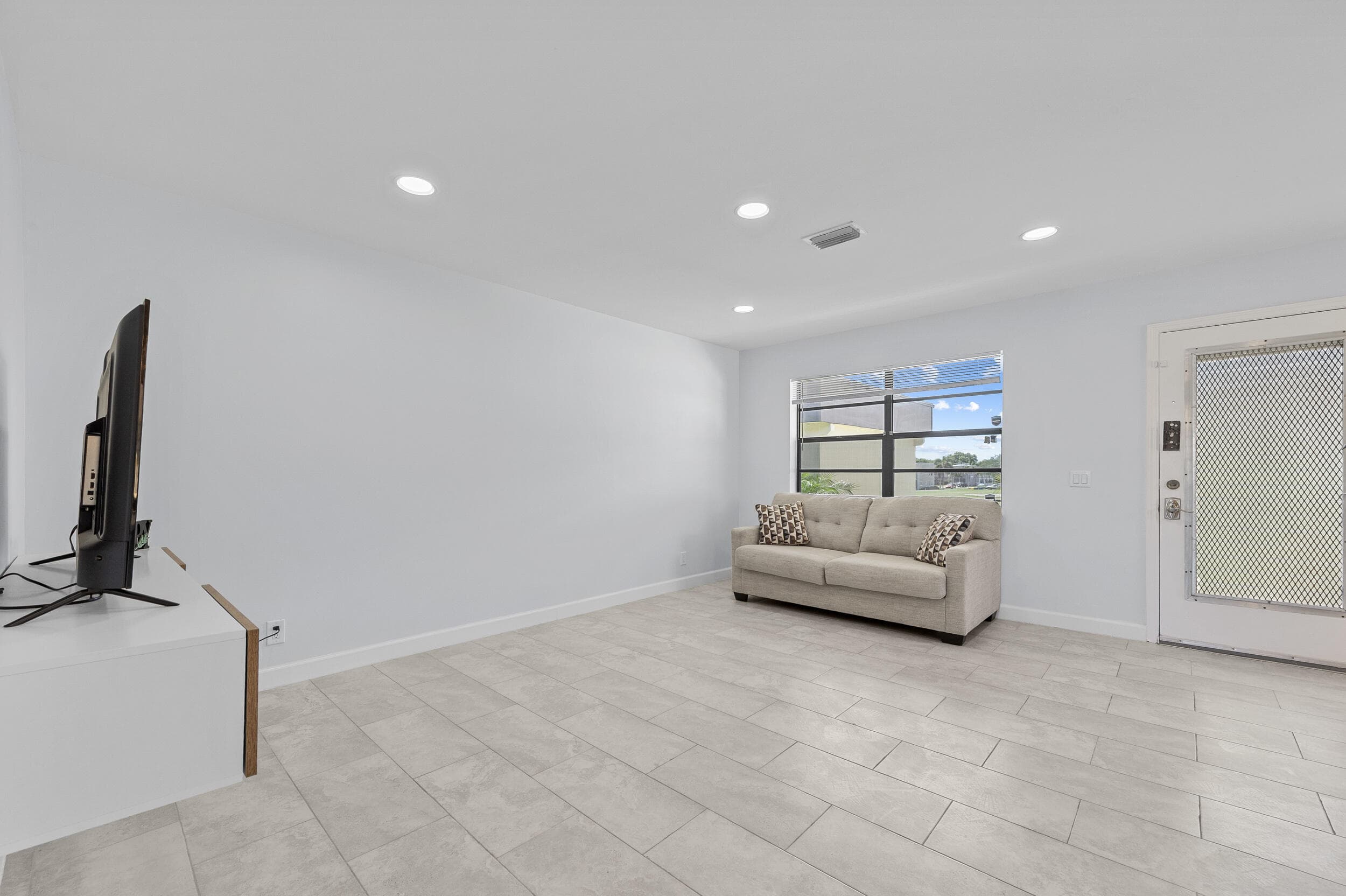 234 Capri E, Delray Beach, FL 33484 4