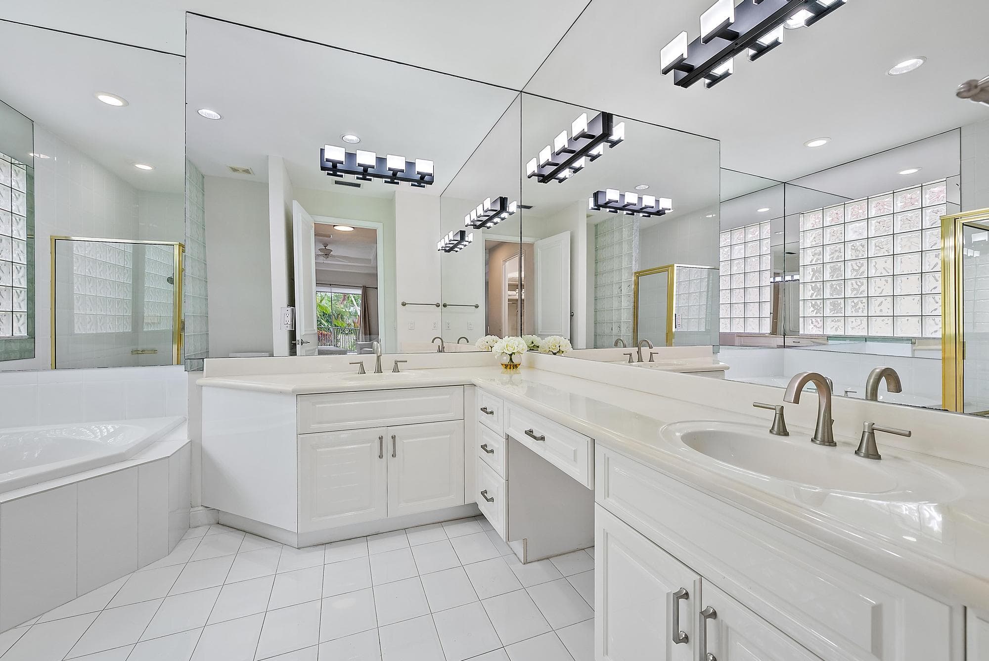 8405 Legend Club Drive, West Palm Beach, FL 33412 13