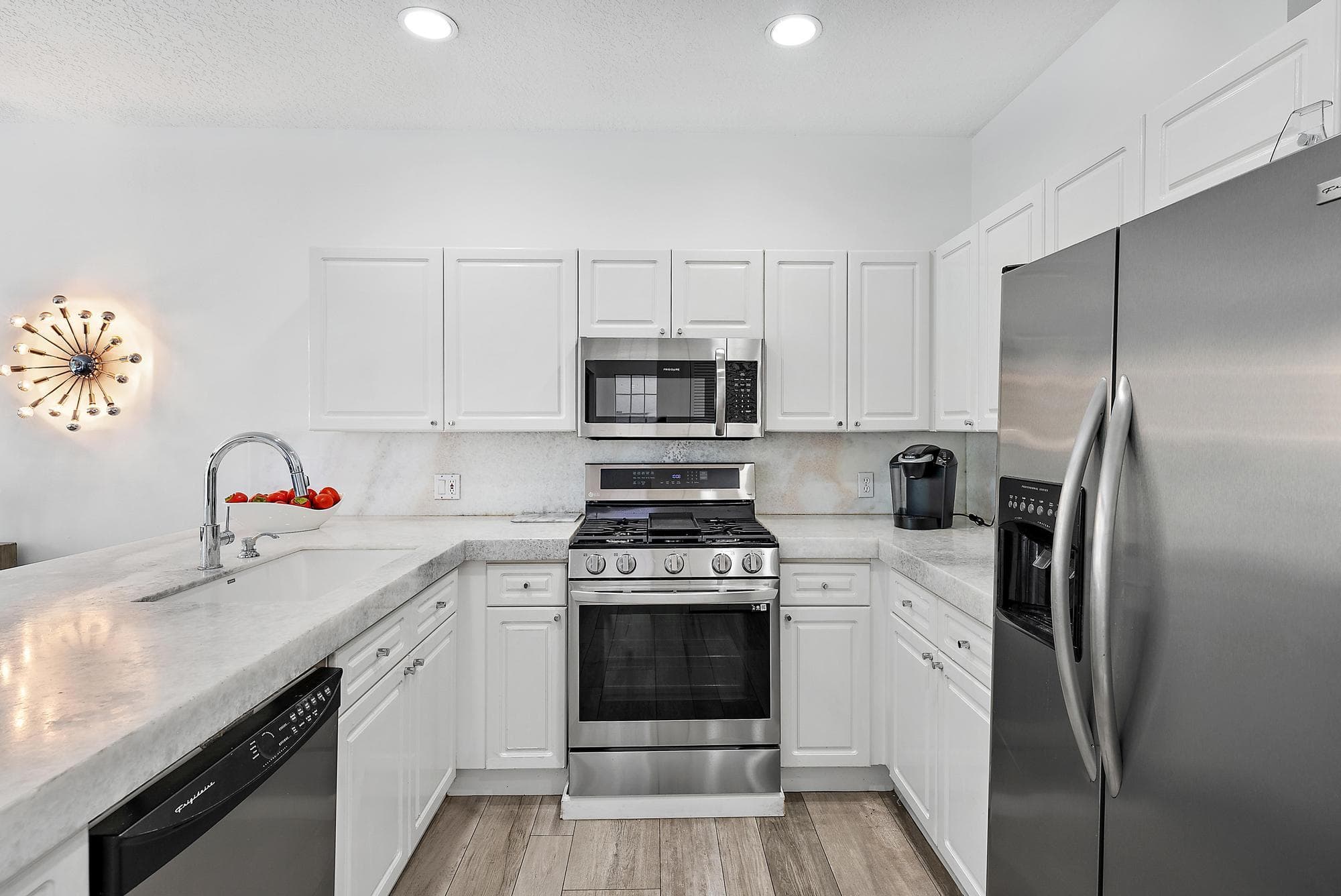 8208 Heritage Club Drive, West Palm Beach, FL 33412 8
