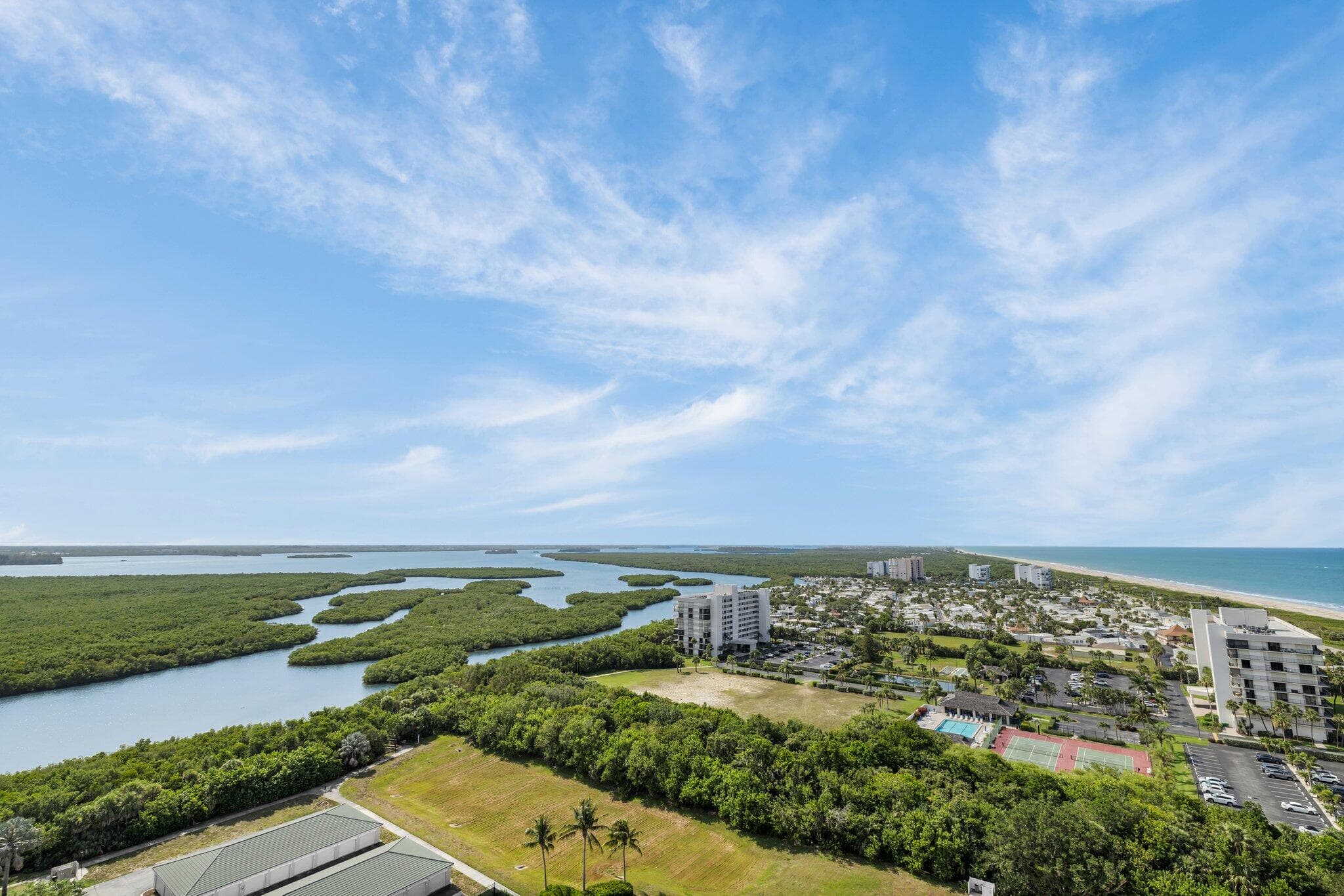 5049 N Highway A1a 1905, Hutchinson Island, FL 34949 37