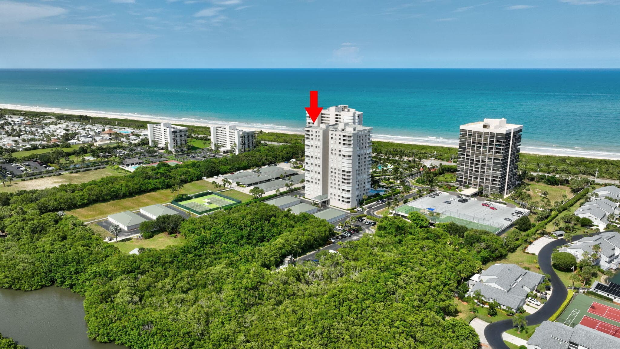 5049 N Highway A1a 1905, Hutchinson Island, FL 34949 44