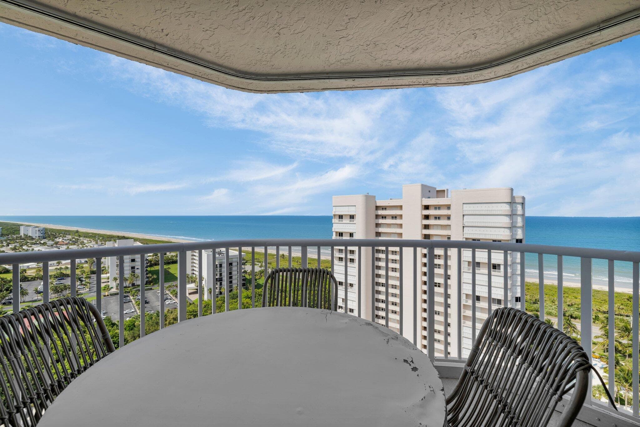 5049 N Highway A1a 1905, Hutchinson Island, FL 34949 27