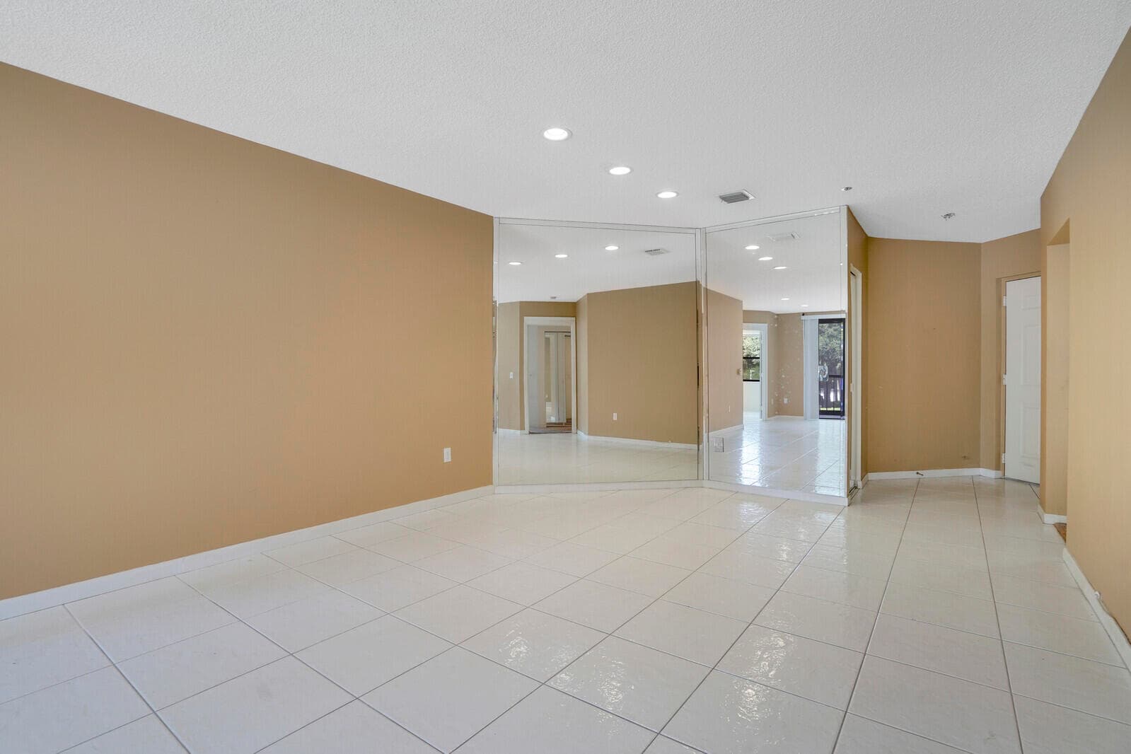 5155 Europa Drive I, Boynton Beach, FL 33437 9