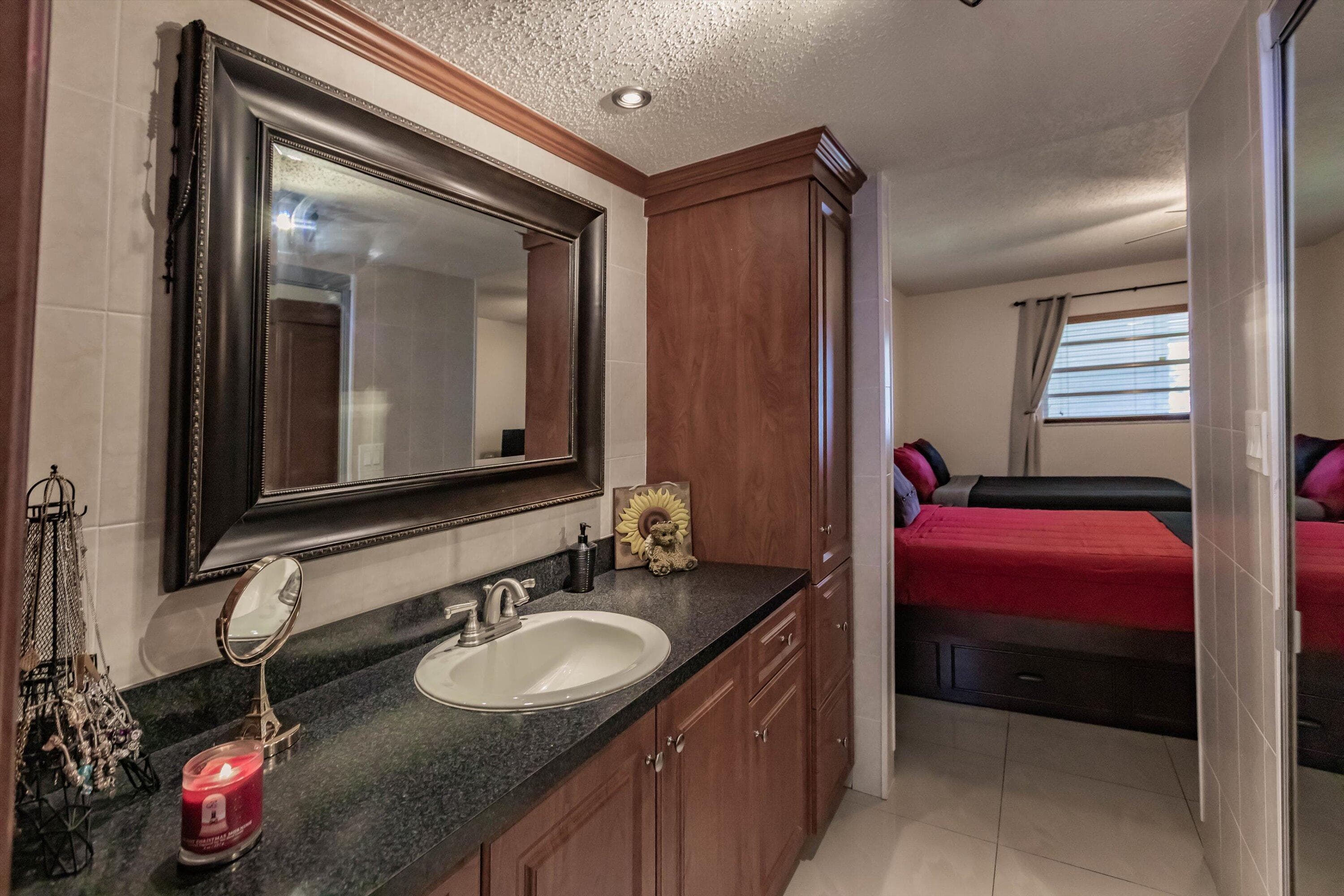 4270 NW 40th Street 105, Lauderdale Lakes, FL 33319 11