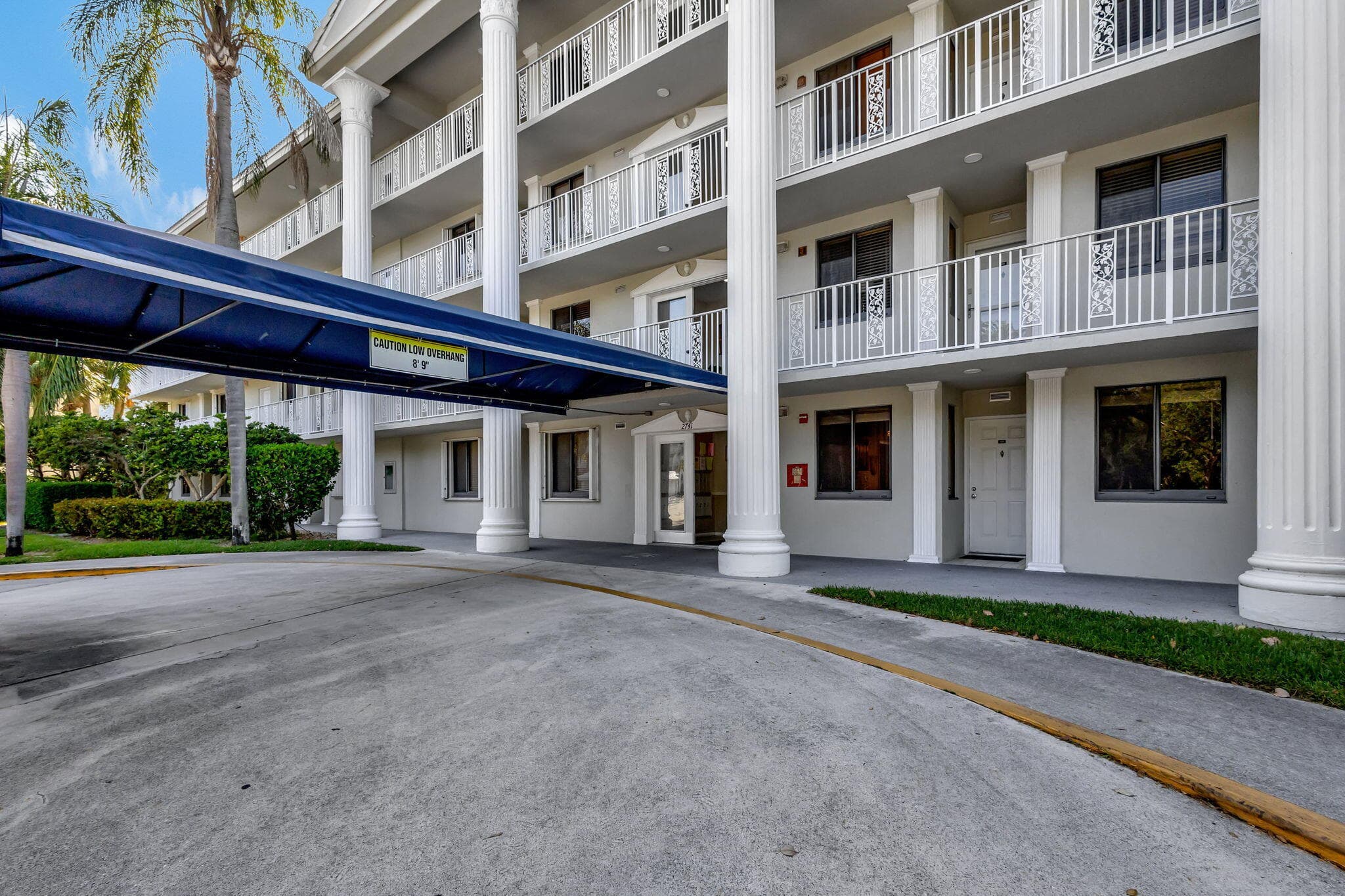 2741 Village Boulevard 104, West Palm Beach, FL 33409 32