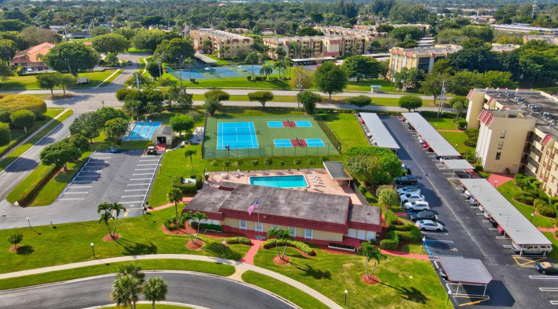 23249 Barwood Lane 402, Boca Raton, FL 33428 25