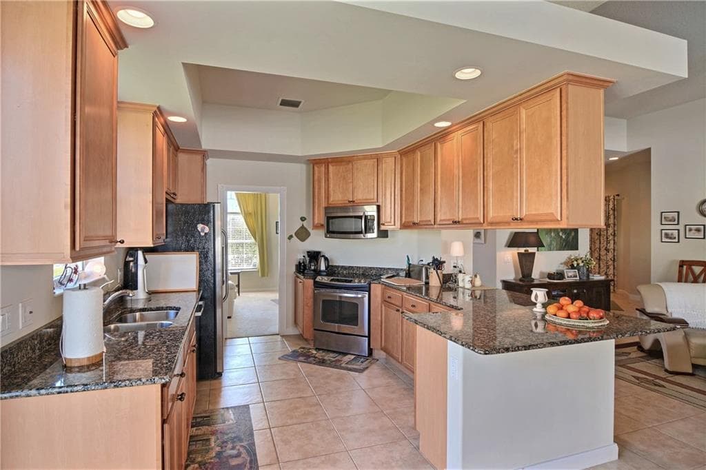 5254 Eleuthra Circle, Vero Beach, FL 32967 52