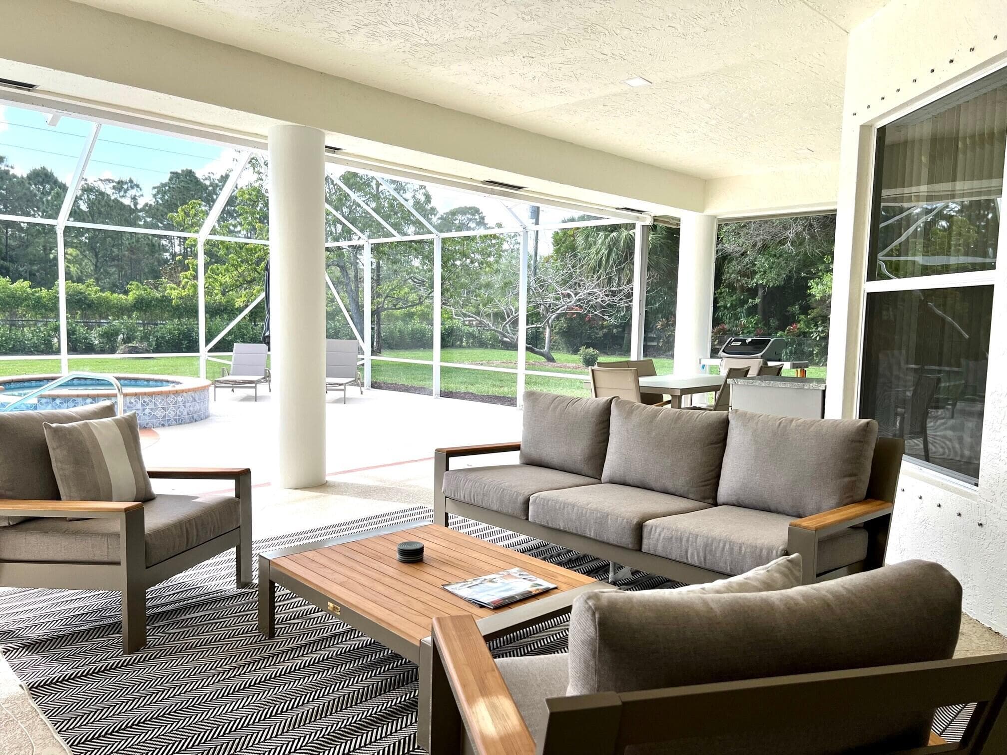 103 Squire Drive, Wellington, FL 33414 11