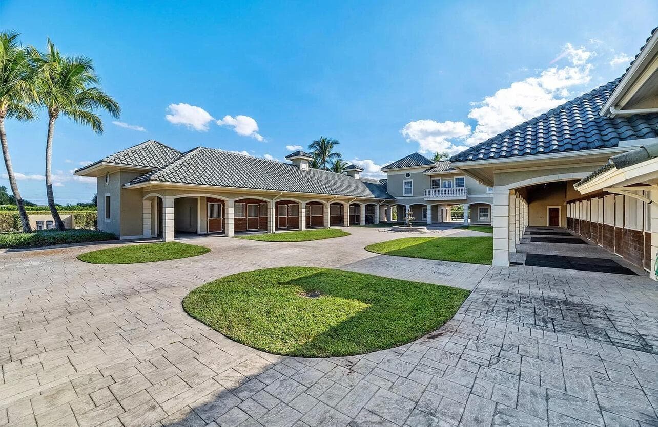 4591 South Road, Wellington, FL 33414 30