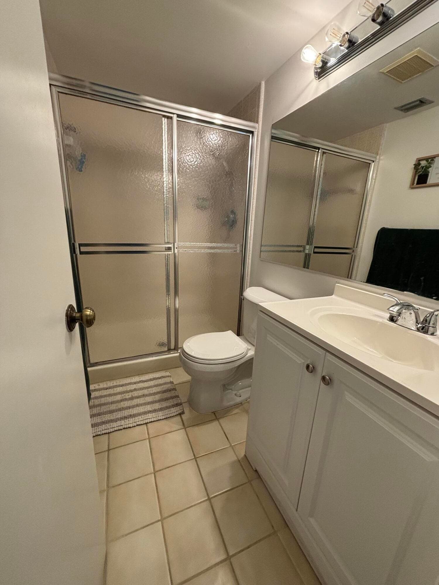 335 Knotty Pine Circle D2, Greenacres, FL 33463 11