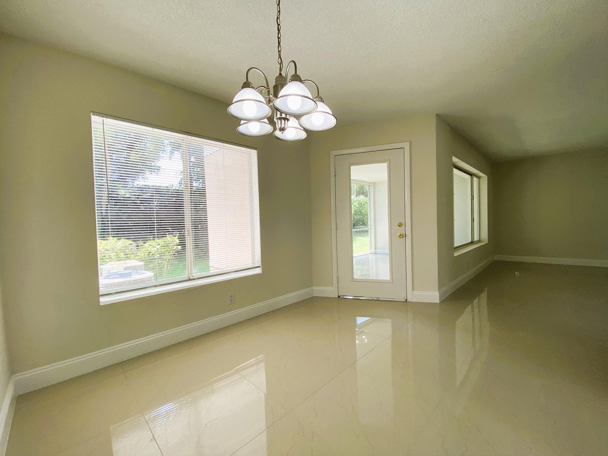 815 W Boynton Beach Boulevard 7-102, Boynton Beach, FL 33426 11