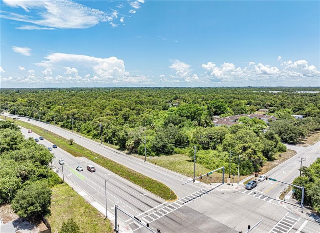 2551 St Lucie Boulevard, Fort Pierce, FL 34946 6