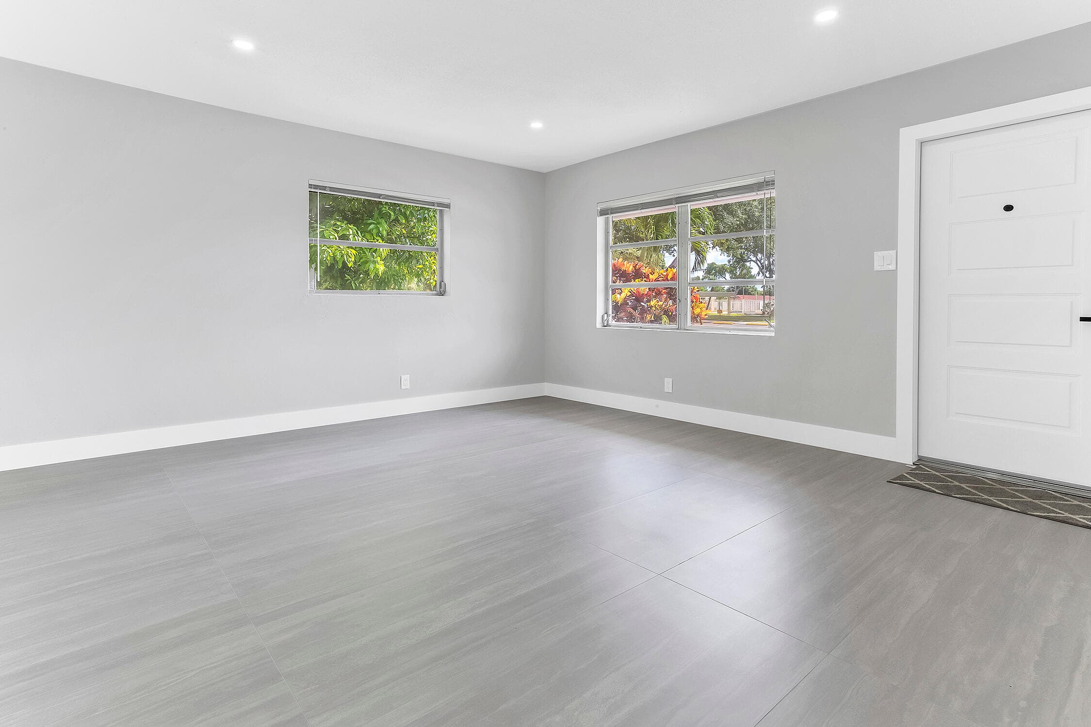 7609 NW 70 Avenue, Tamarac, FL 33321 3