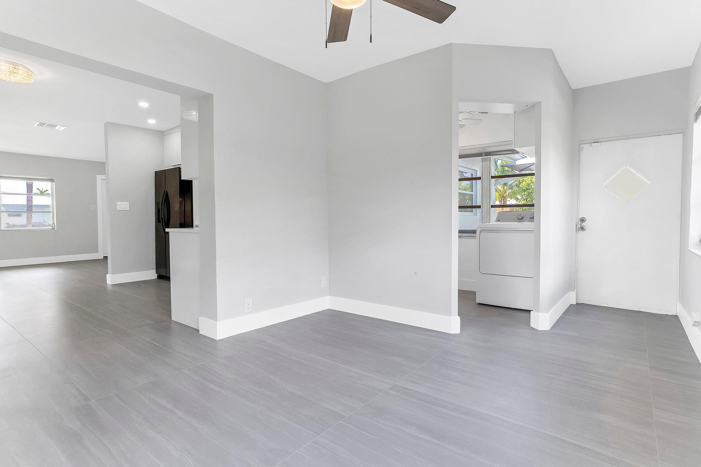 7609 NW 70 Avenue, Tamarac, FL 33321 12