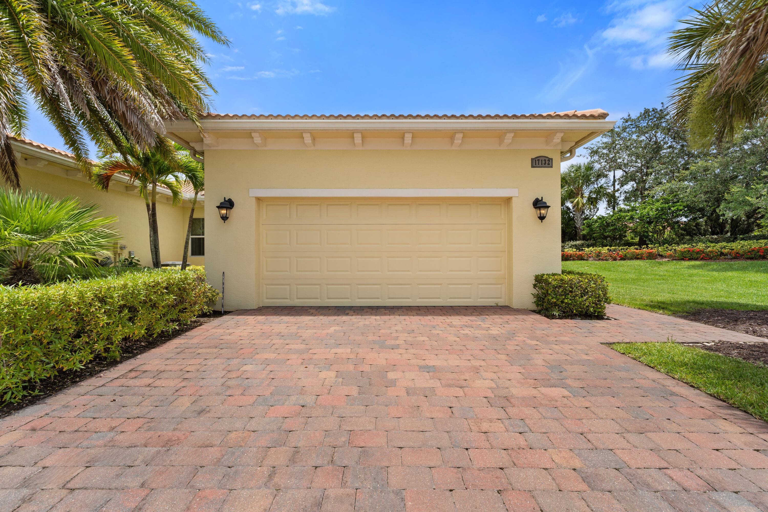 17132 SW Ambrose Way, Port St. Lucie, FL 34987