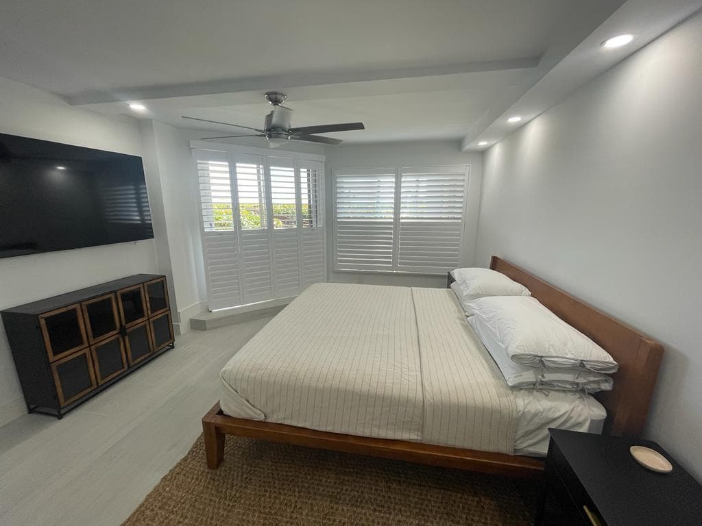 3870 N Hwy A1a 102, Hutchinson Island, FL 34949 3
