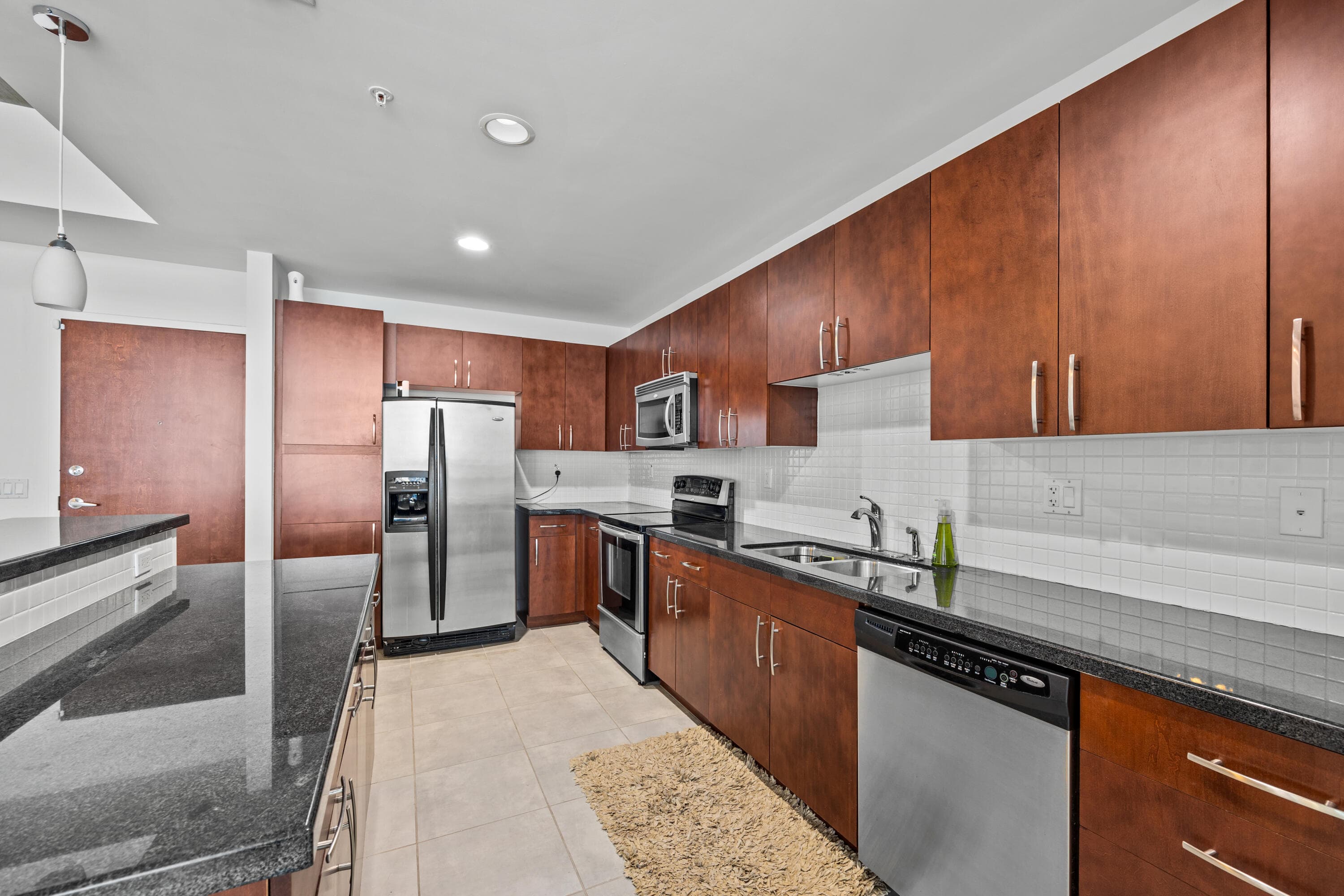 300 S Australian Avenue 1106, West Palm Beach, FL 33401 5