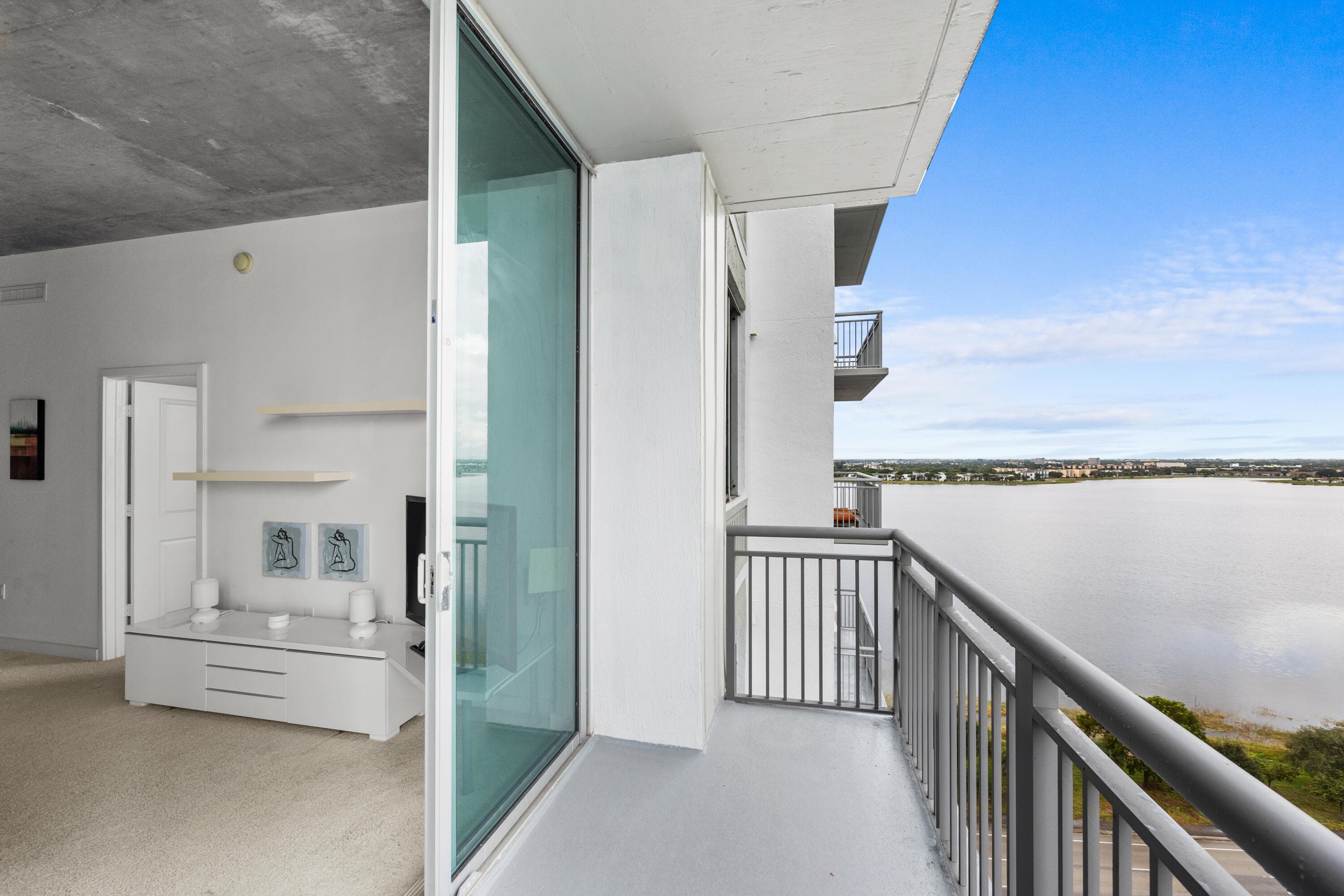 300 S Australian Avenue 1106, West Palm Beach, FL 33401 2