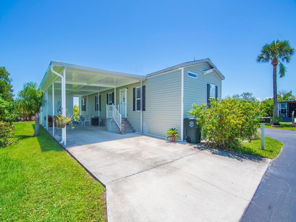 309 Mockingbird Avenue, Fort Pierce, FL 34982 16