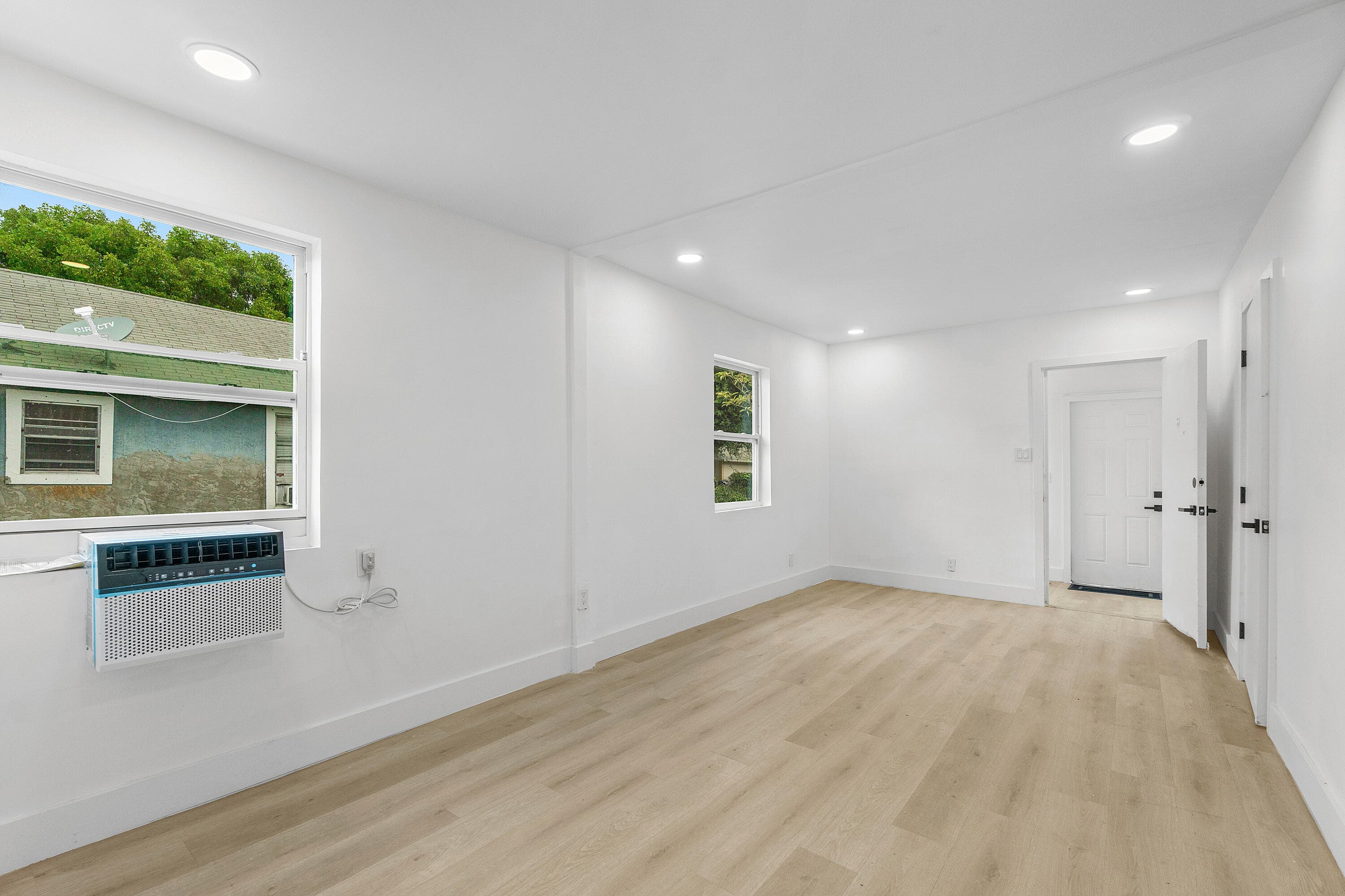 114 NW 10th Avenue, Delray Beach, FL 33444 8