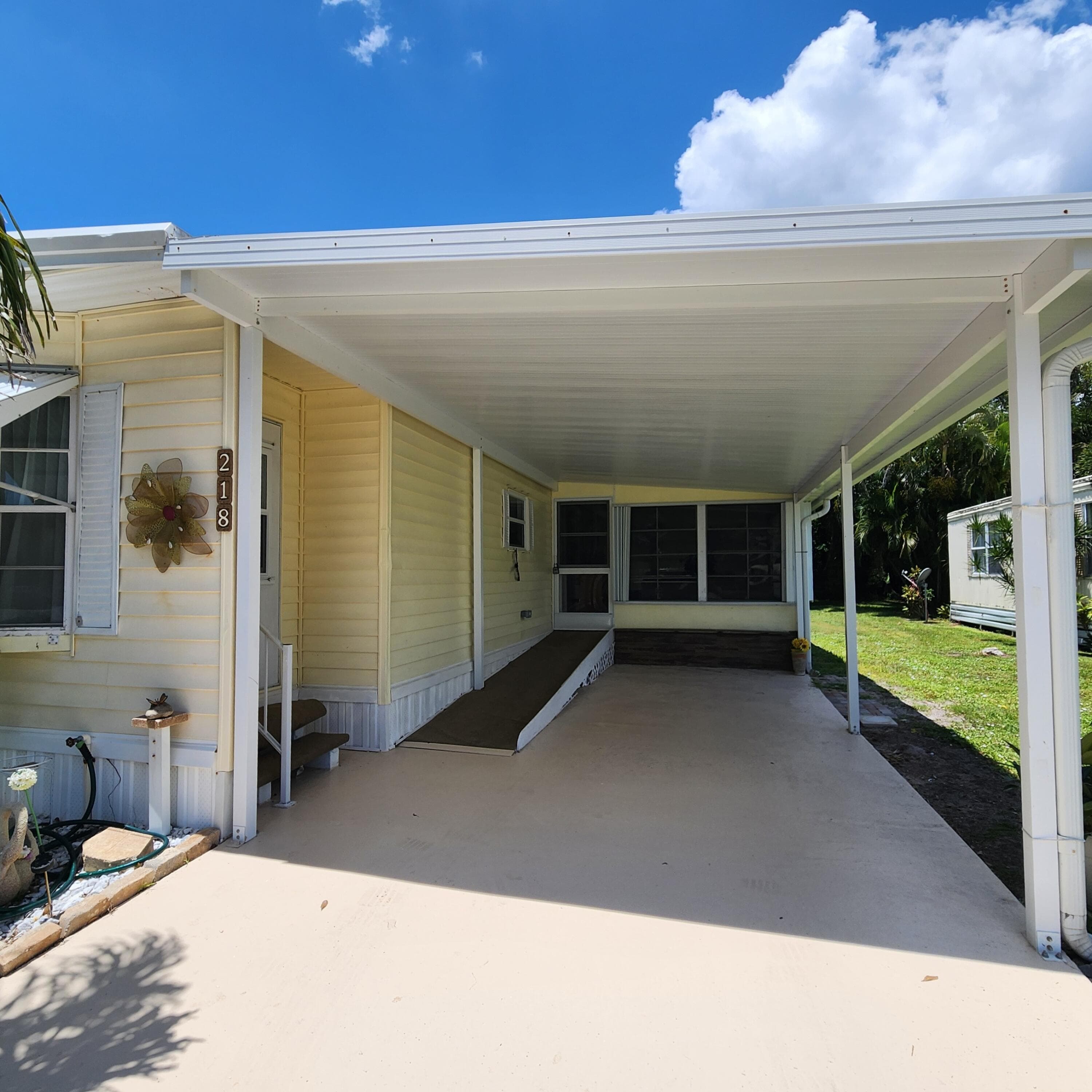 218 W Caribbean, Port St. Lucie, FL 34952 6