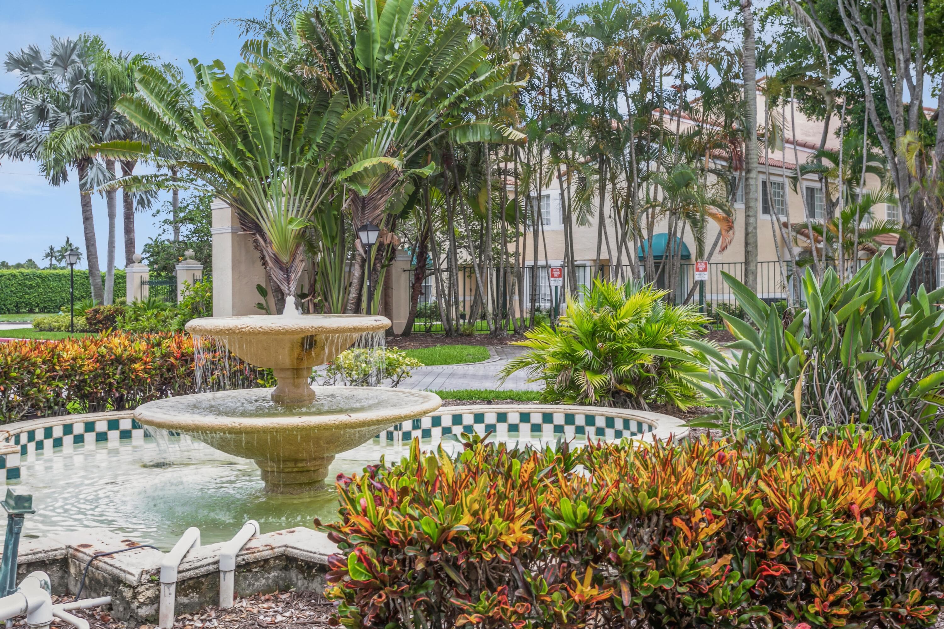 1715 Village Boulevard 201, West Palm Beach, FL 33409 30