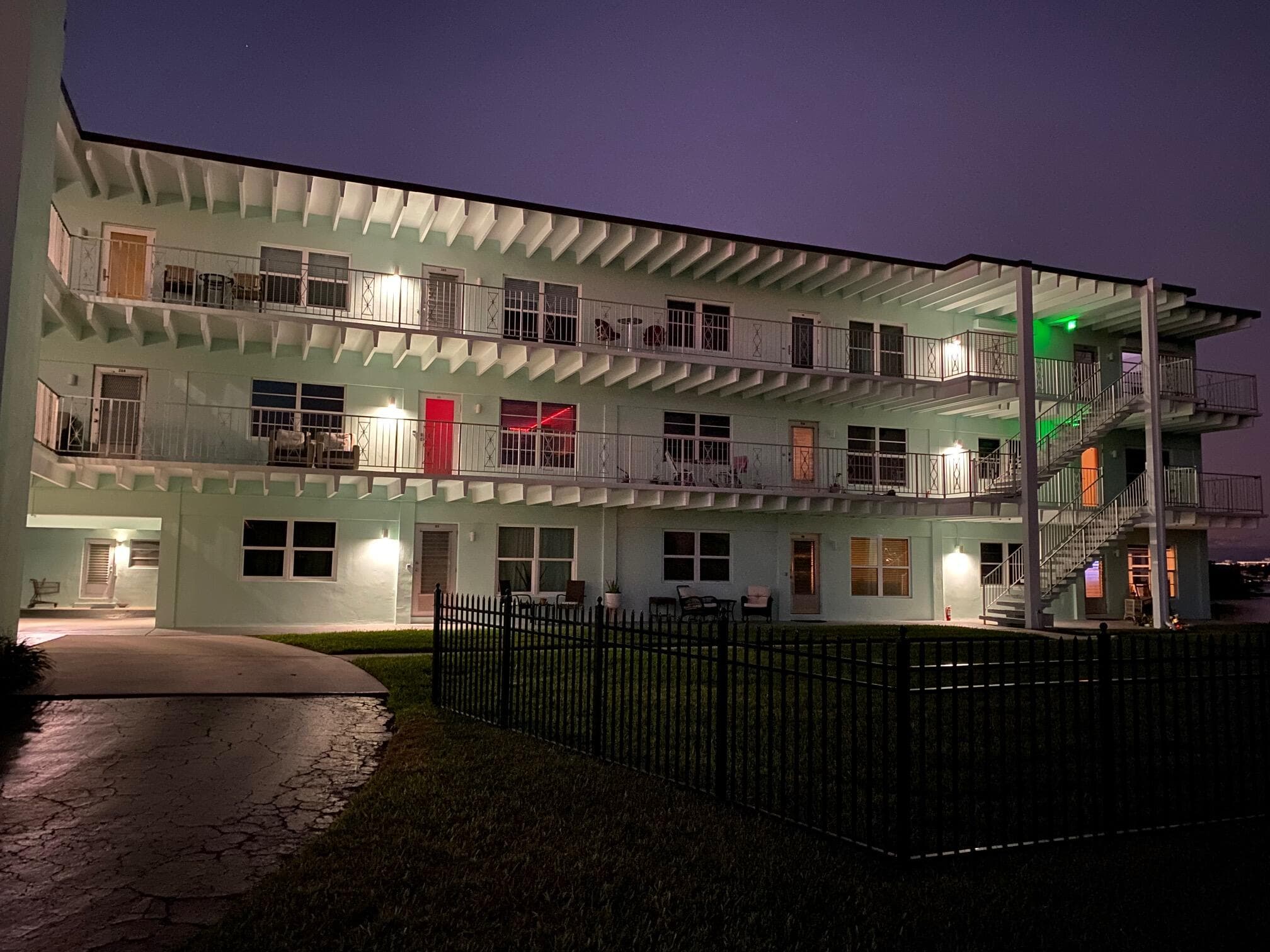219 Lakeview 102 Avenue 102, Lantana, FL 33462 29