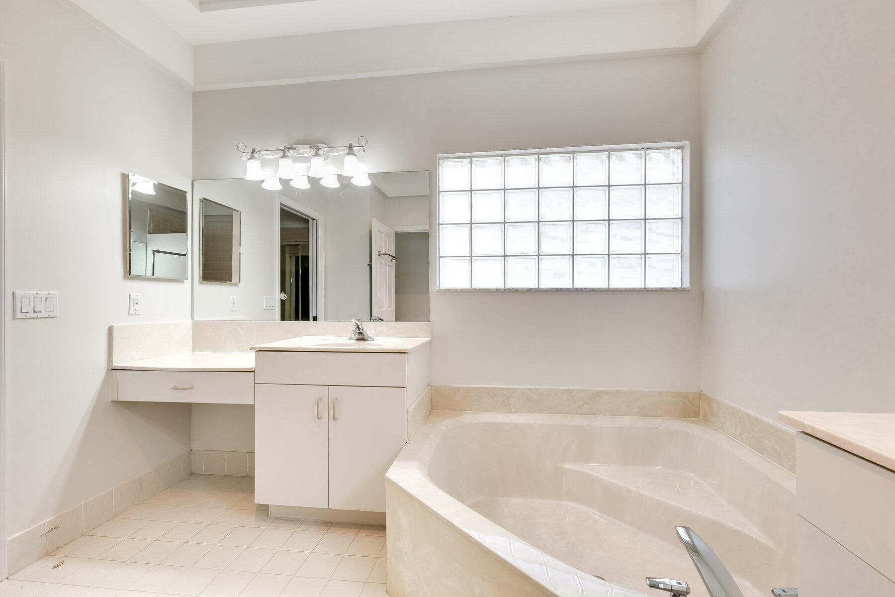 12908 Coral Lakes Drive, Boynton Beach, FL 33437 19