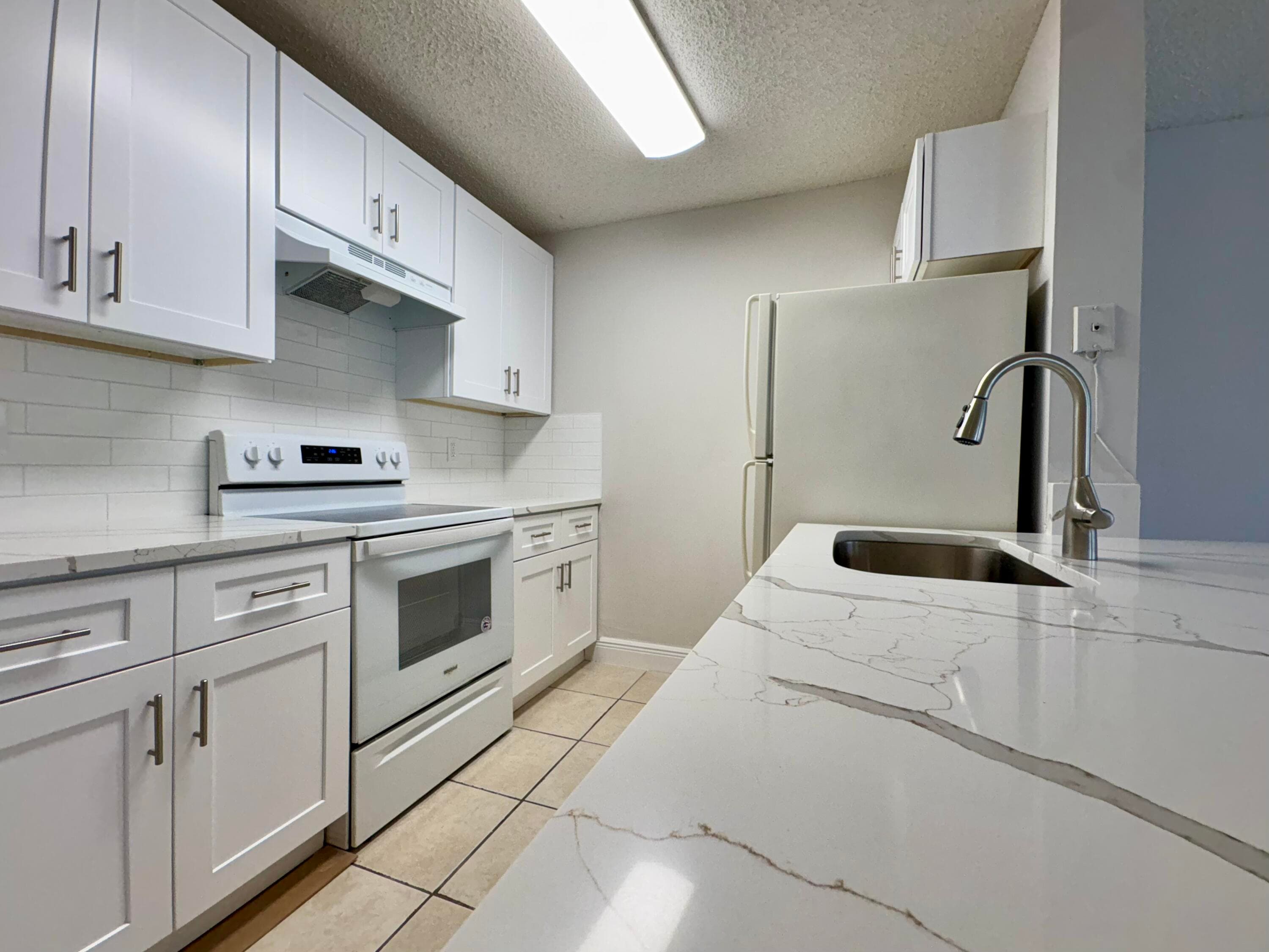 1830 W Meadows Circle 1830, Boynton Beach, FL 33436 7