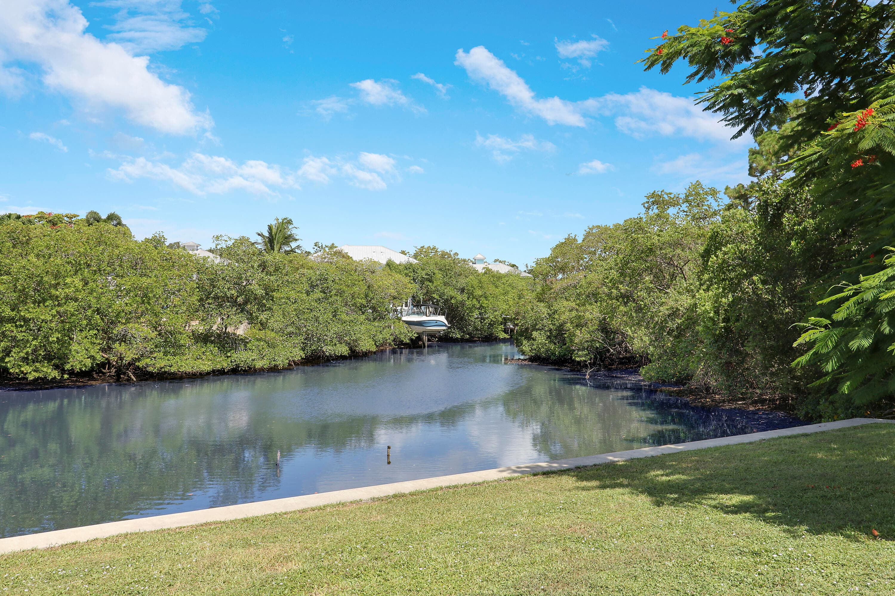 1329 Chippewa Street, Jupiter, FL 33458 3