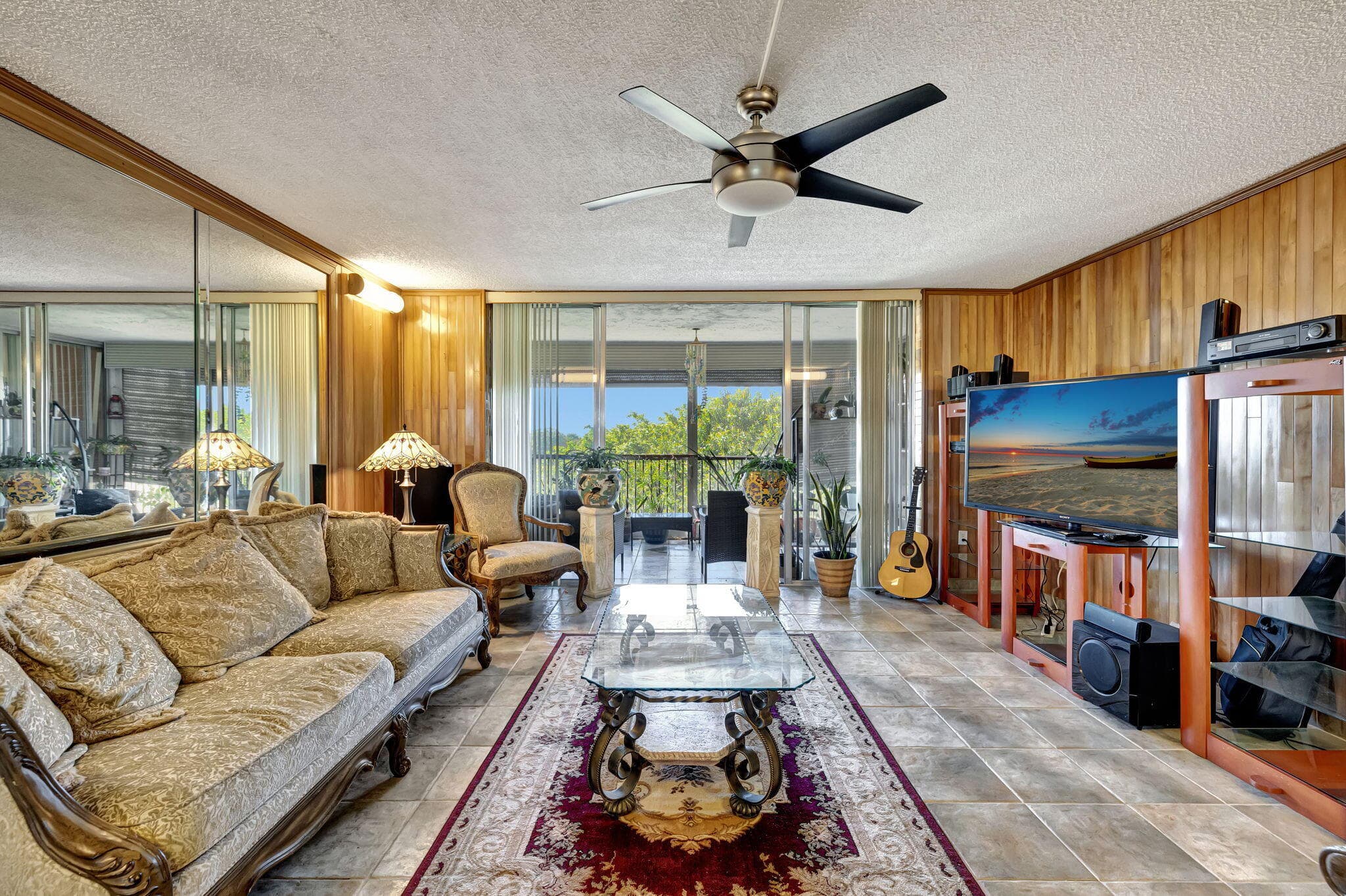 3910 Inverrary Boulevard 601-B, Lauderhill, FL 33319