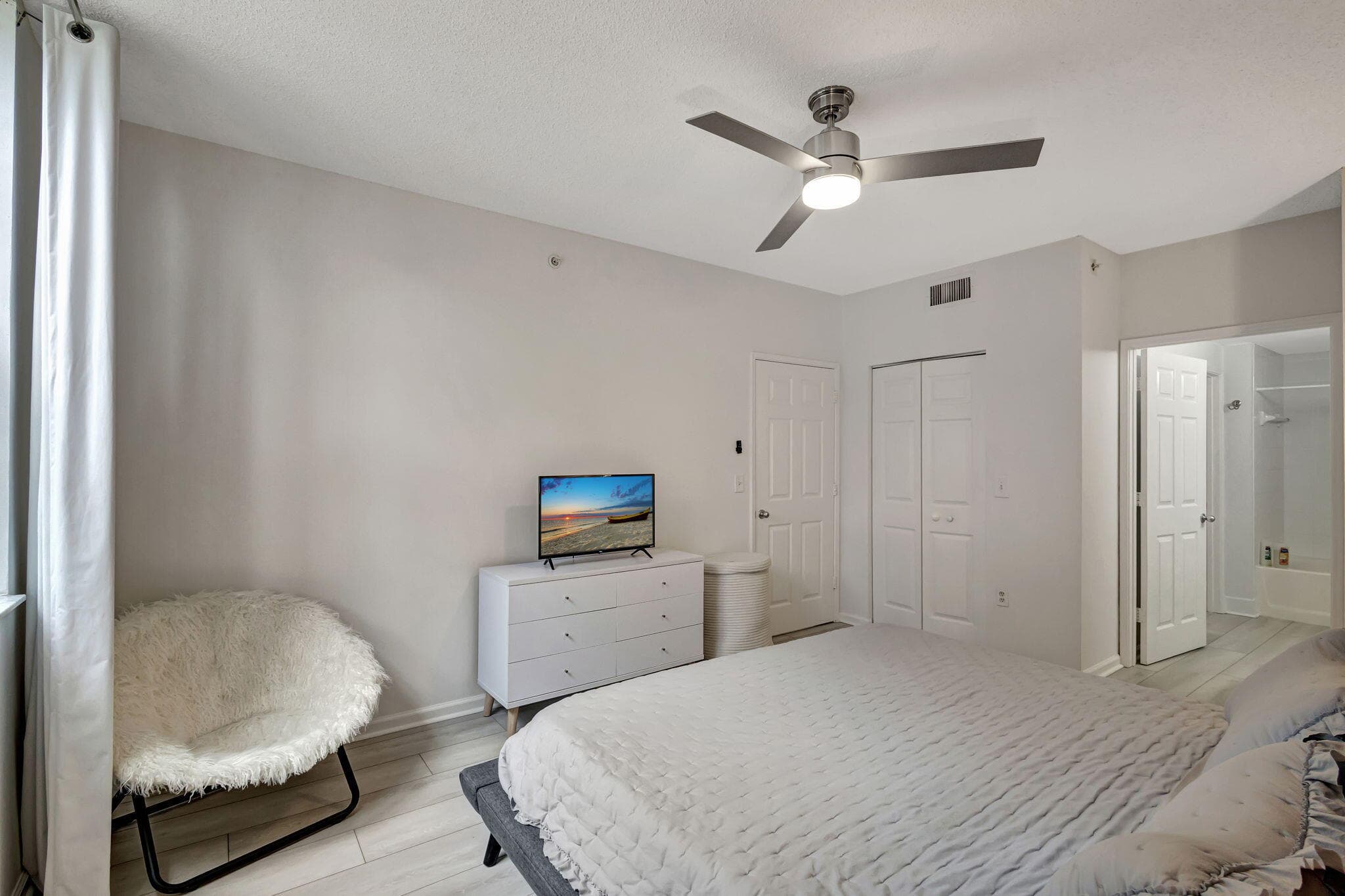 630 S Sapodilla Avenue 223, West Palm Beach, FL 33401 21
