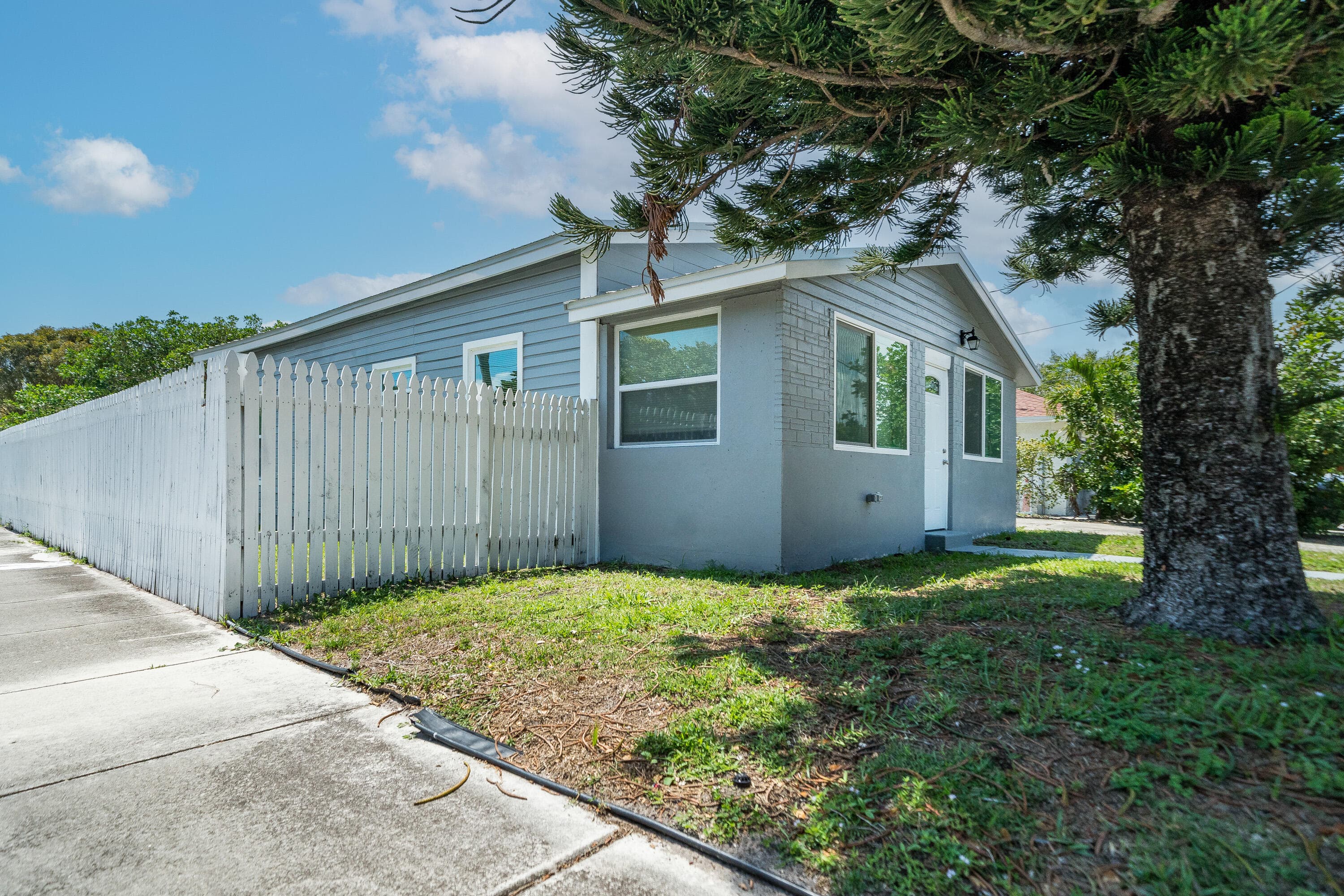 602 NW 1st Street, Delray Beach, FL 33444 28