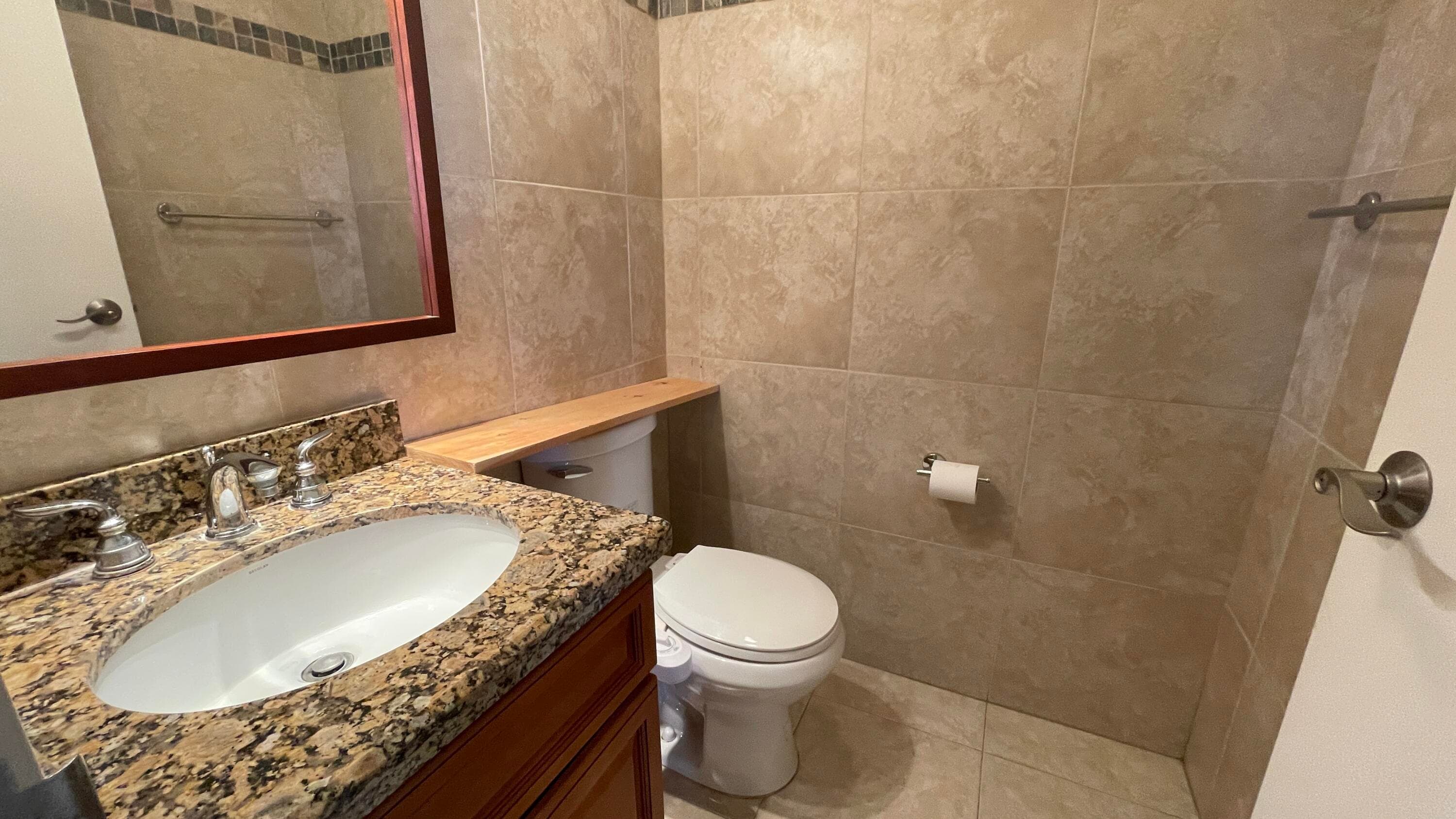 166 Valencia G, Delray Beach, FL 33446 21