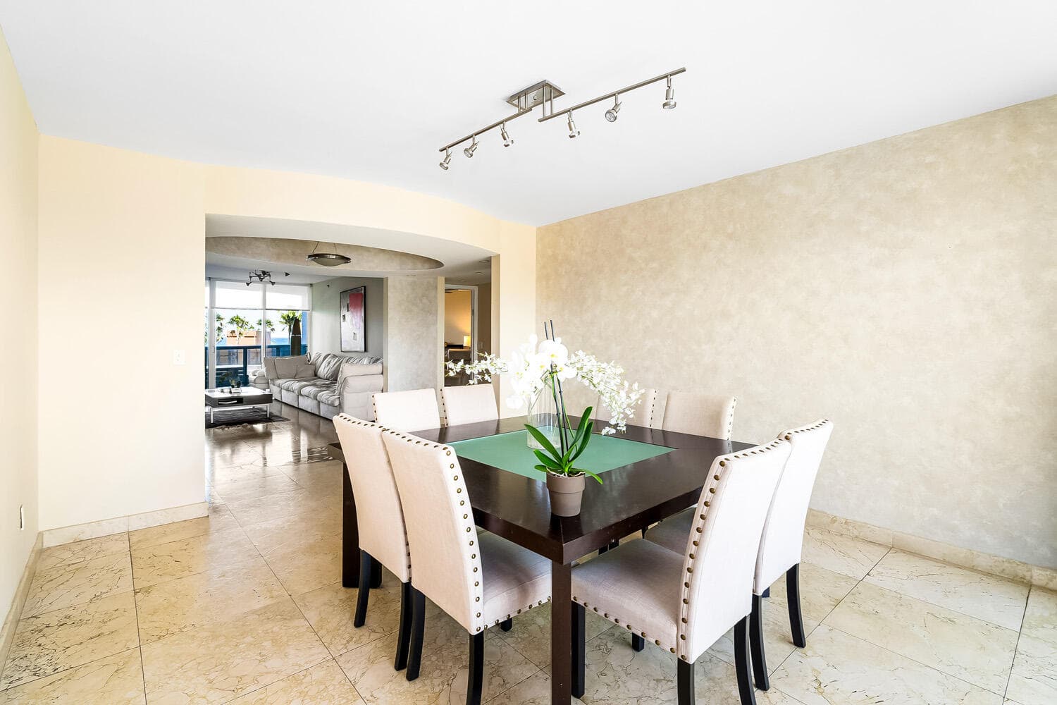 18911 Collins Avenue 506, Sunny Isles Beach, FL 33160 29