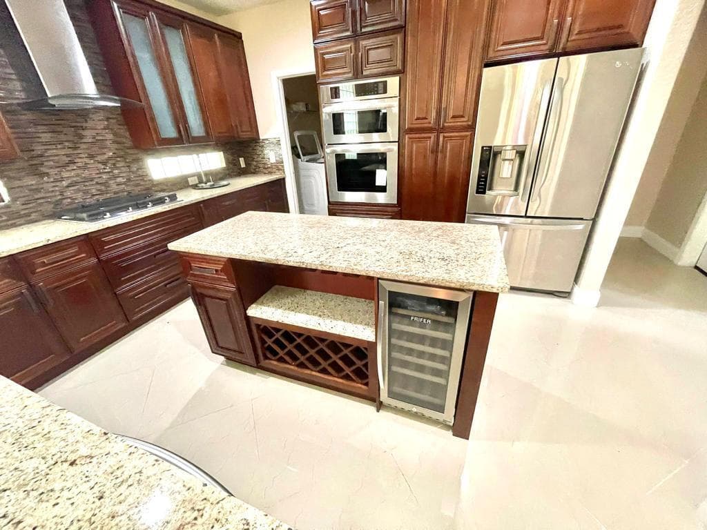 10454 Galleria Street, Wellington, FL 33414 10