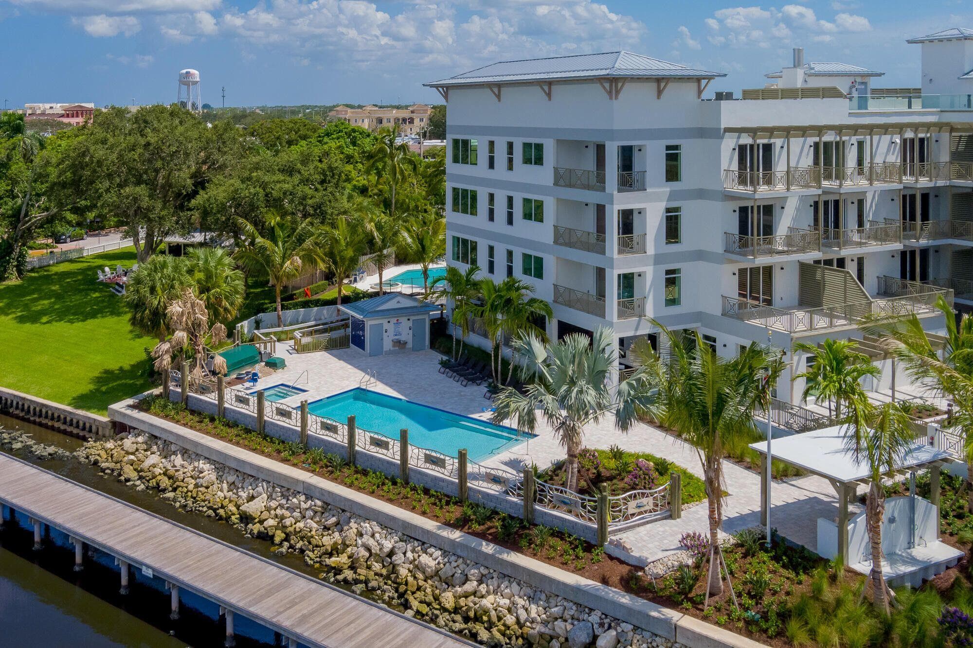 41 SW Seminole Street 305, Stuart, FL 34994 27