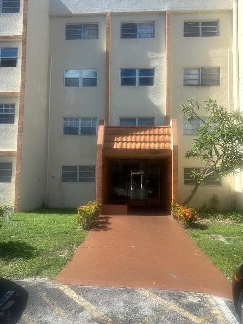 2251 NW 41st Avenue 308, Lauderhill, FL 33313