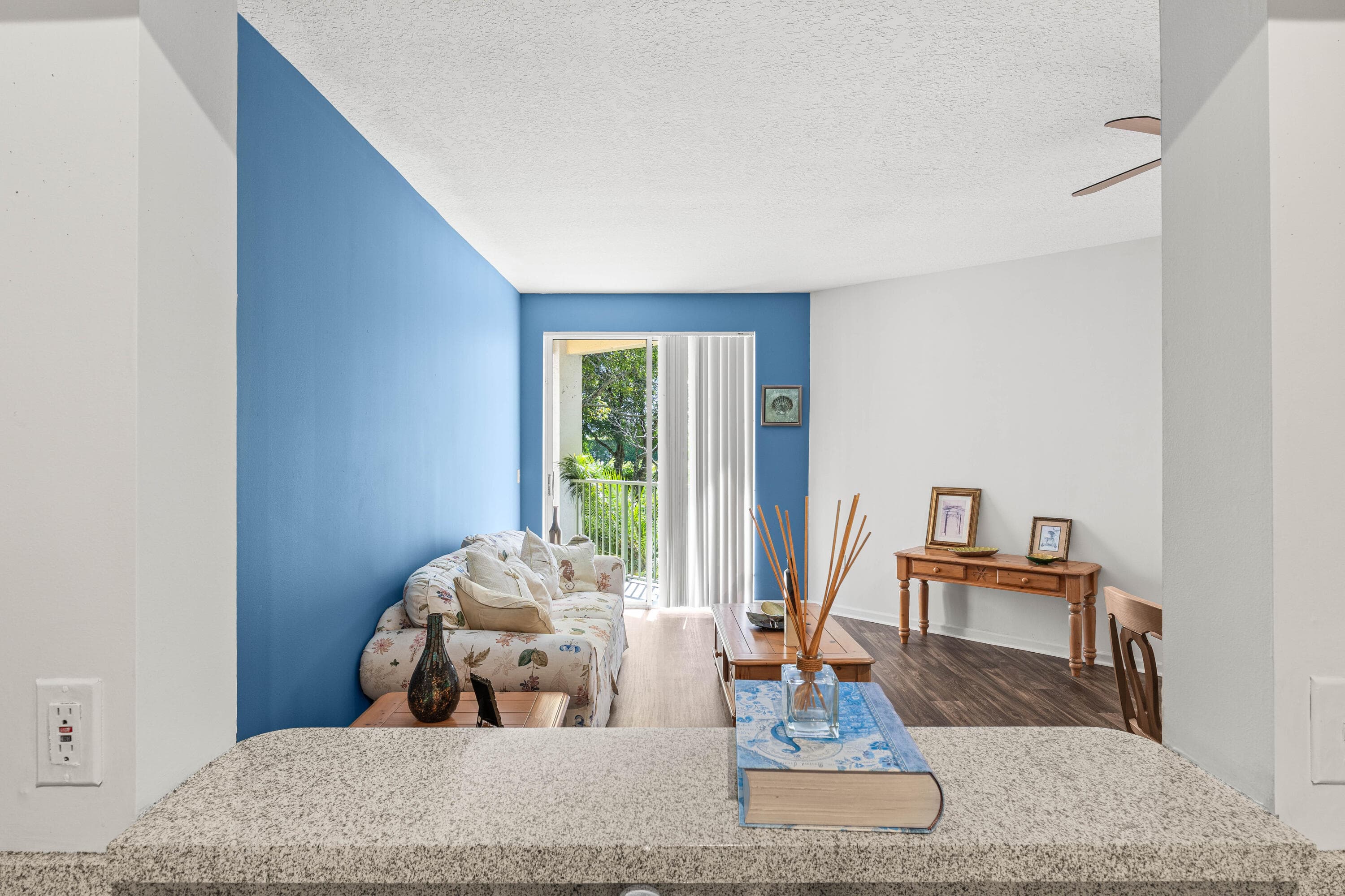1951 Brandywine Road 207, West Palm Beach, FL 33409 5