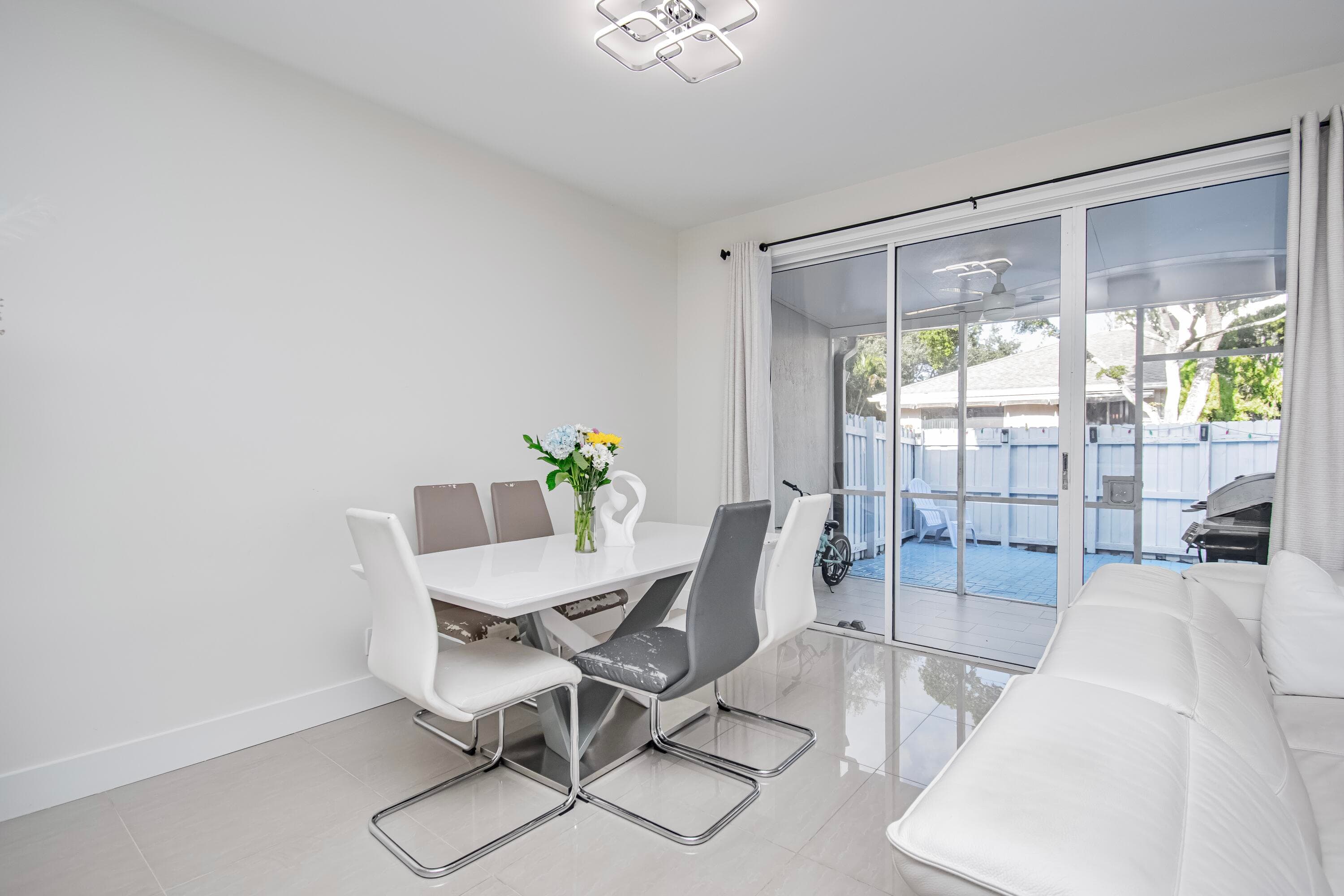 819 NW 42 Place 819, Deerfield Beach, FL 33064 13
